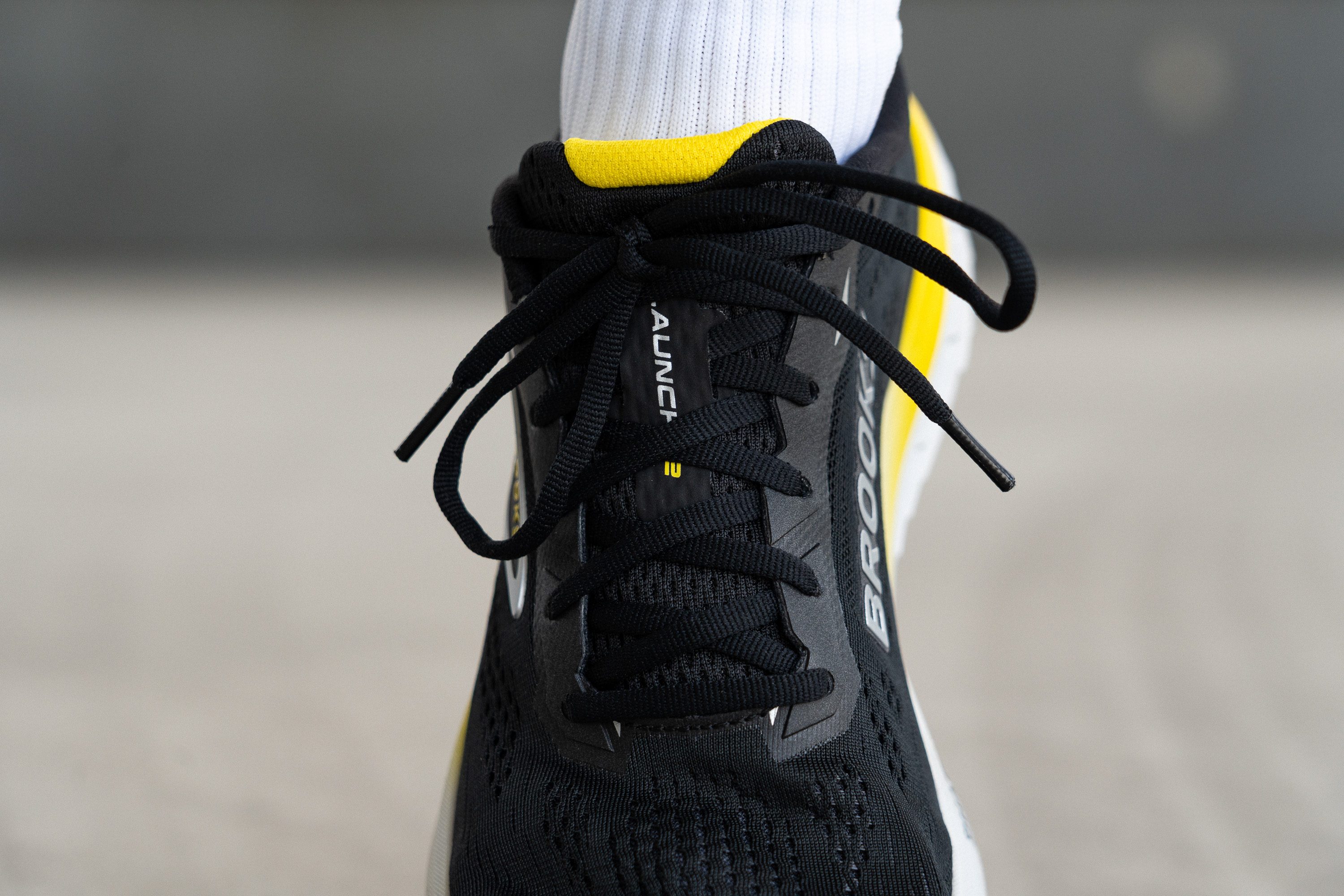 Brooks Launch 12 tongue
