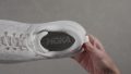 HOKA Kawana 3 Heel counter stiffness