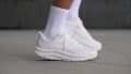 HOKA Kawana 3 heel to toe