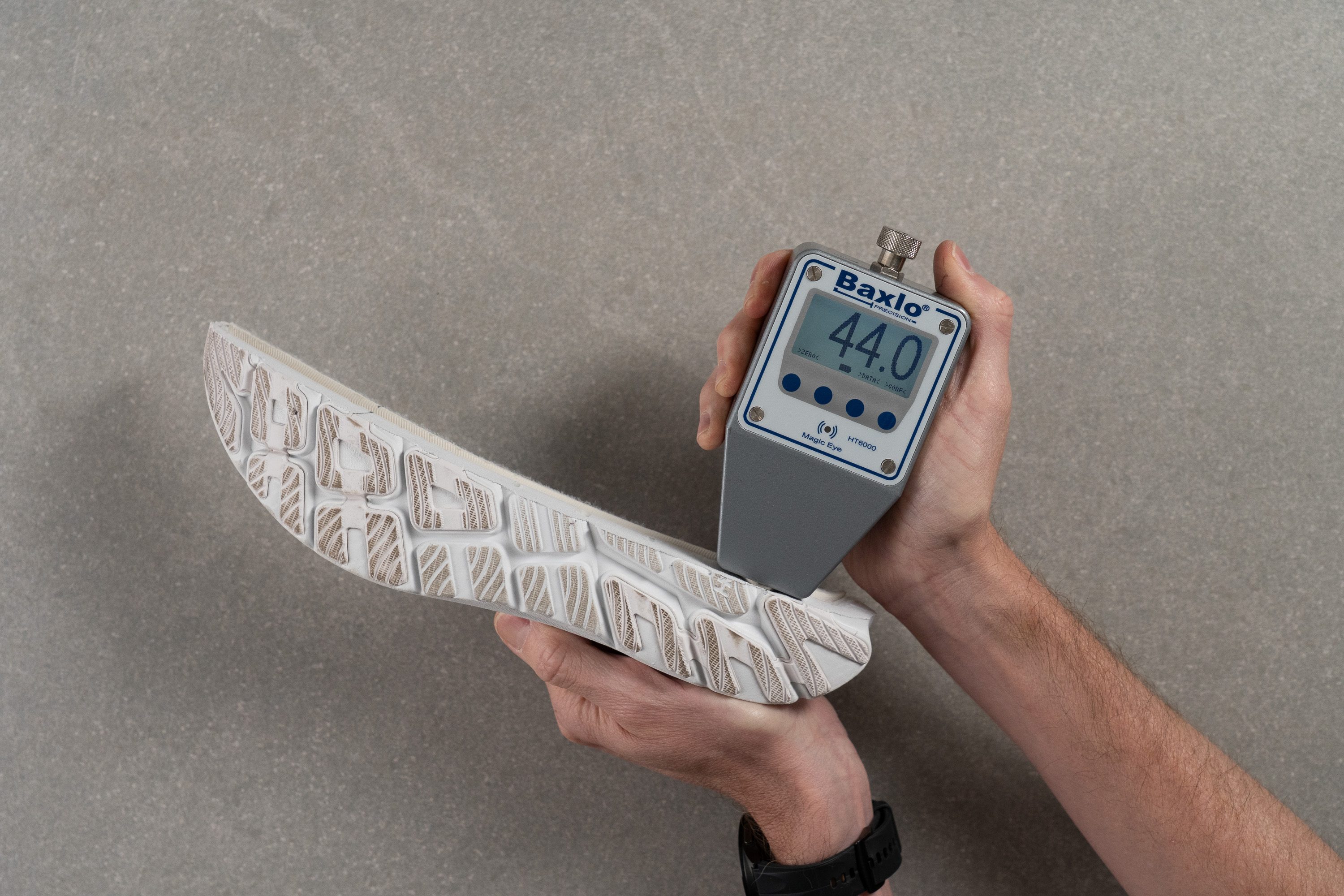 HOKA Kawana 3 Midsole softness