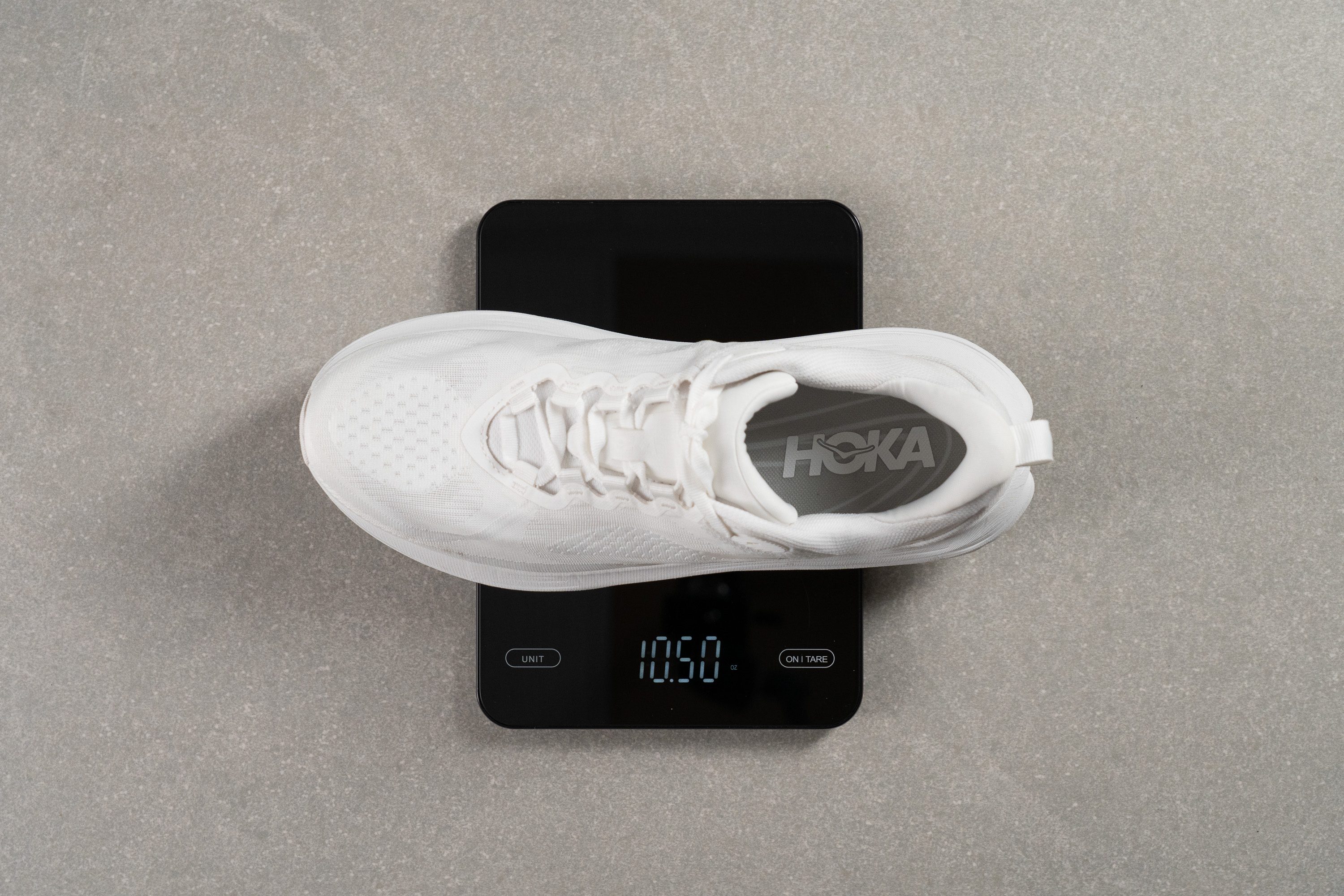 HOKA Kawana 3 Weight