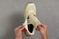 Salomon Ultra Glide 4 Tongue: gusset type