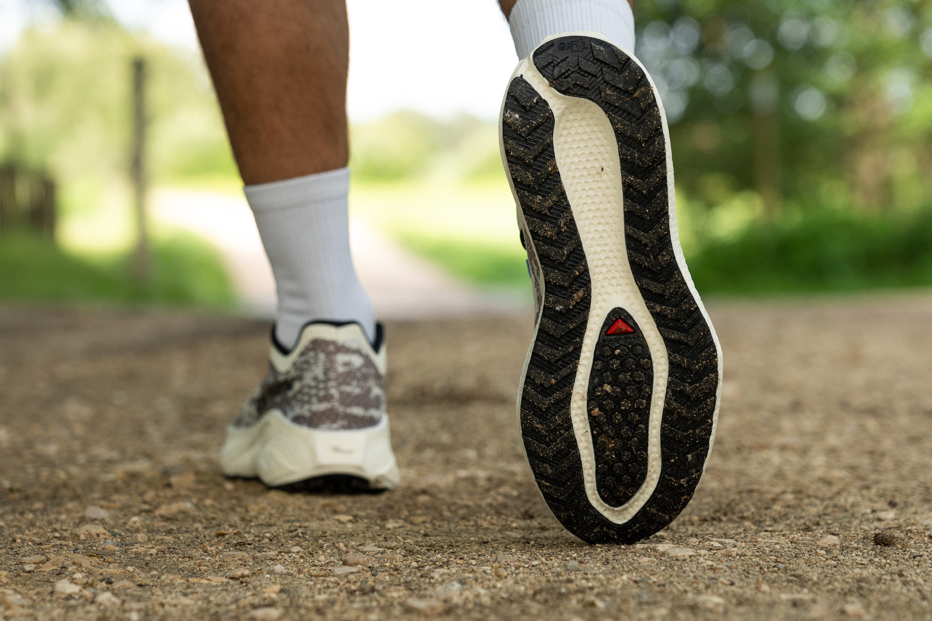 Salomon Aero Glide 4 GRVL Outsole design