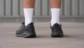 Nike Vomero 18 GTX Lateral stability test