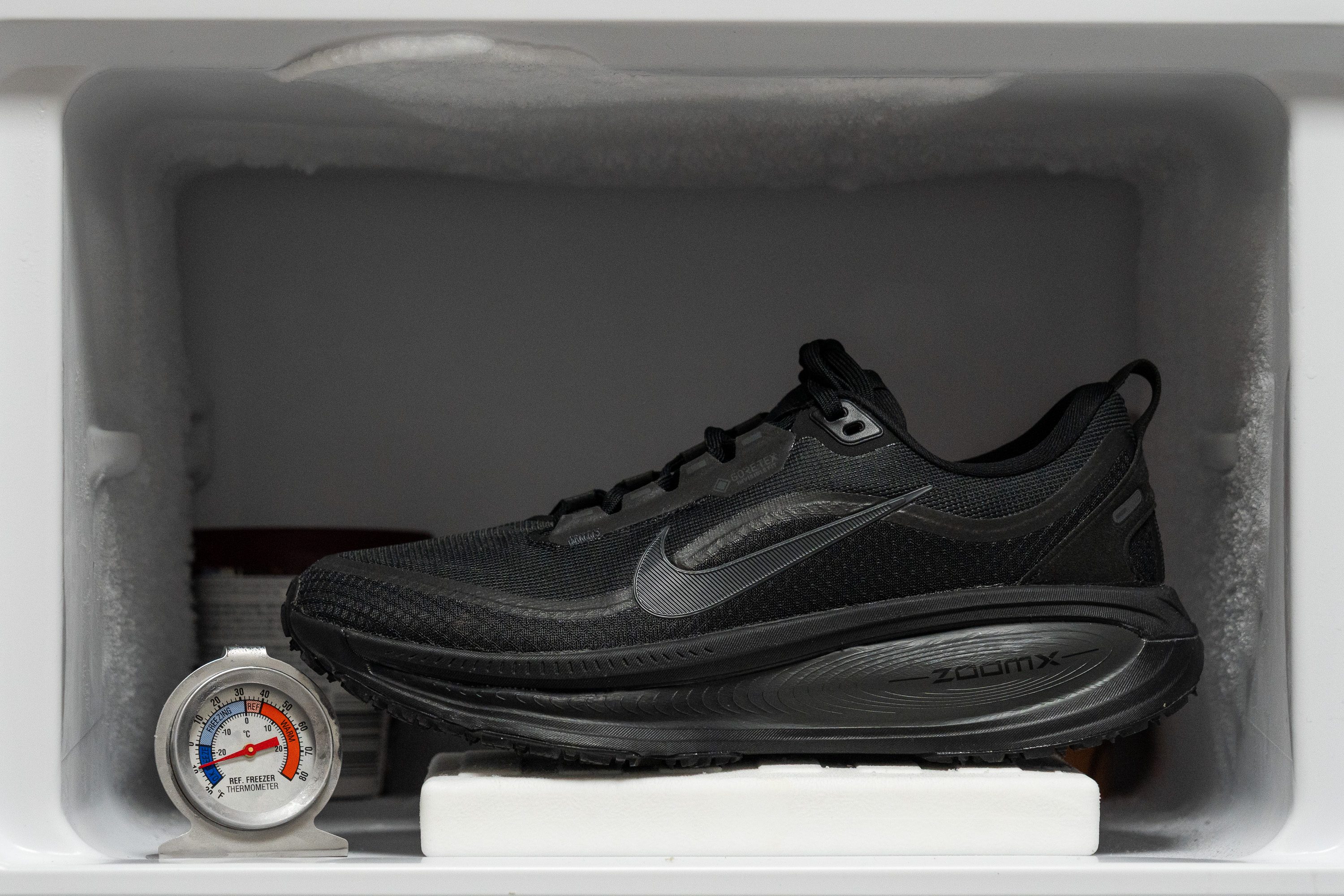 Nike Vomero 18 GTX Midsole softness in cold (%)
