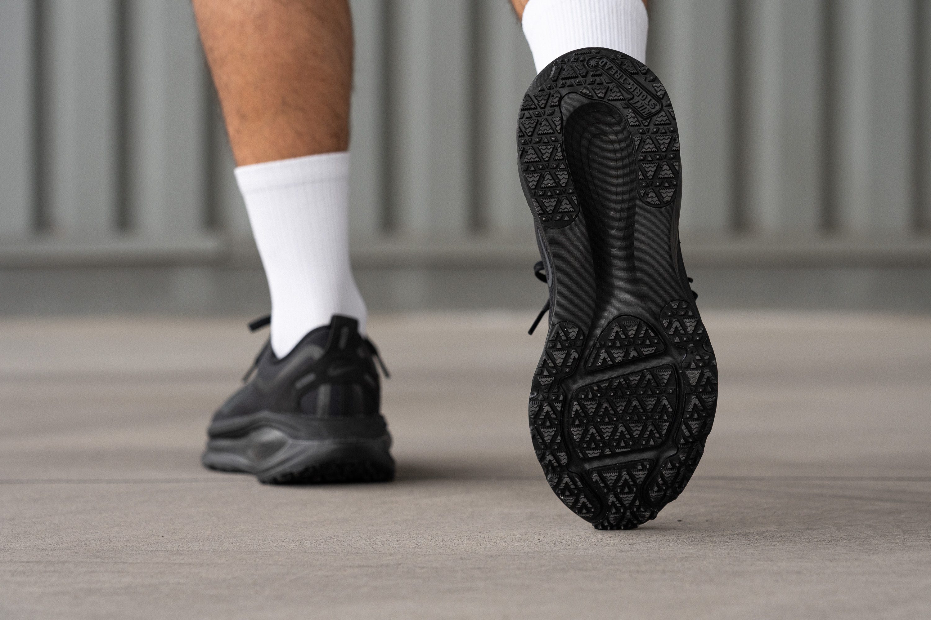 Nike Vomero 18 GTX Outsole design