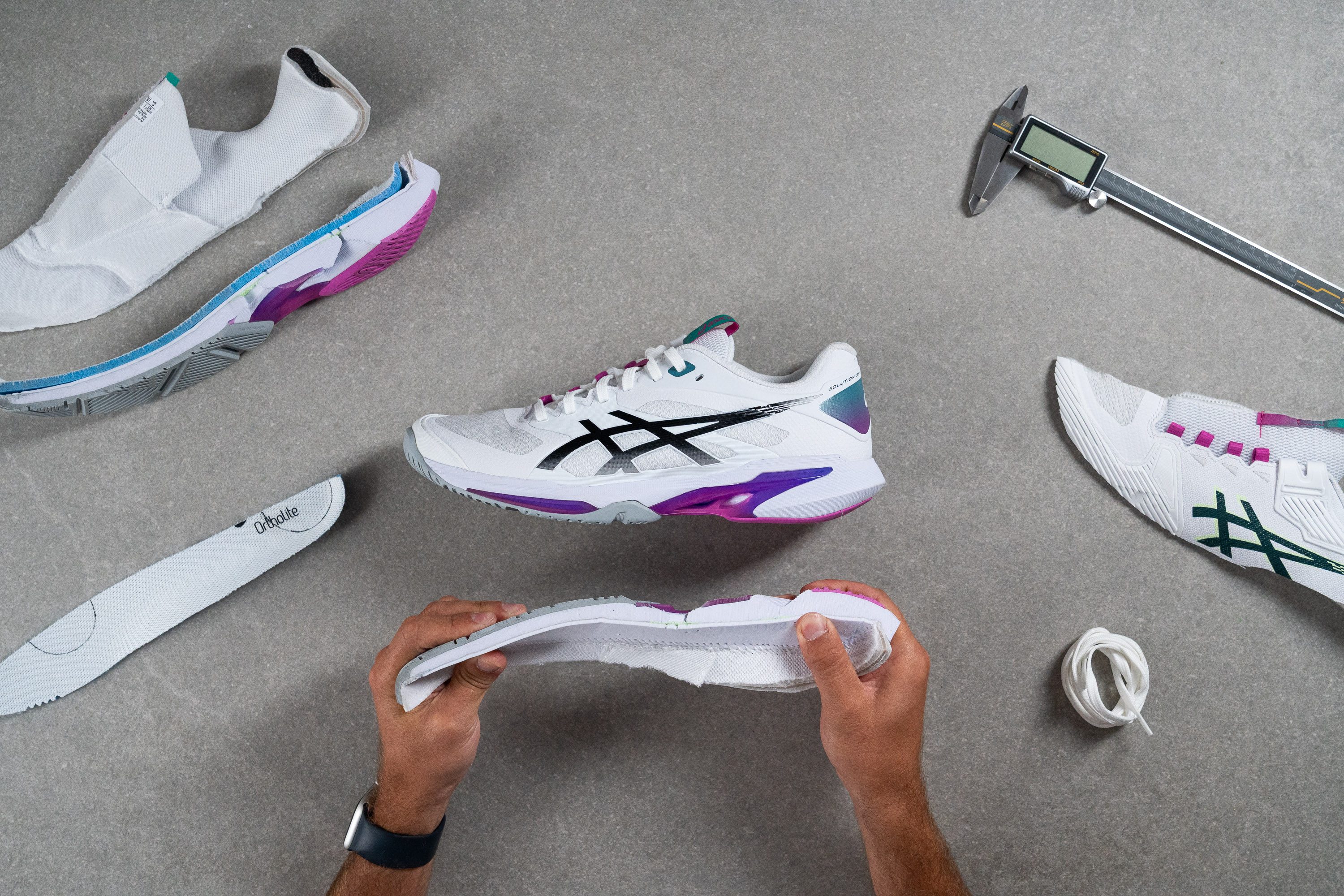 ASICS Solution Speed FF 4 lab test
