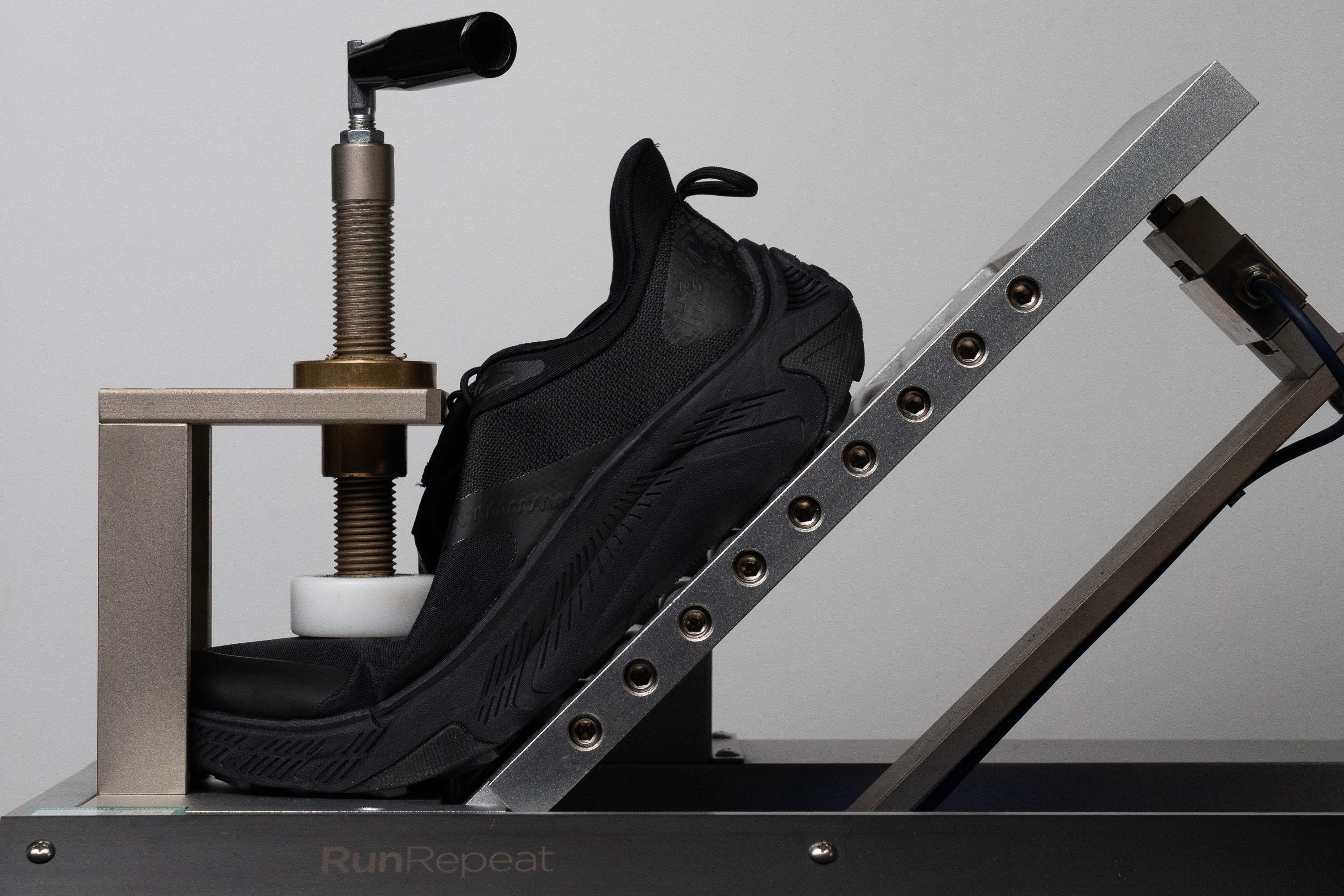 HOKA Transport 2 Flexibility / Stiffness
