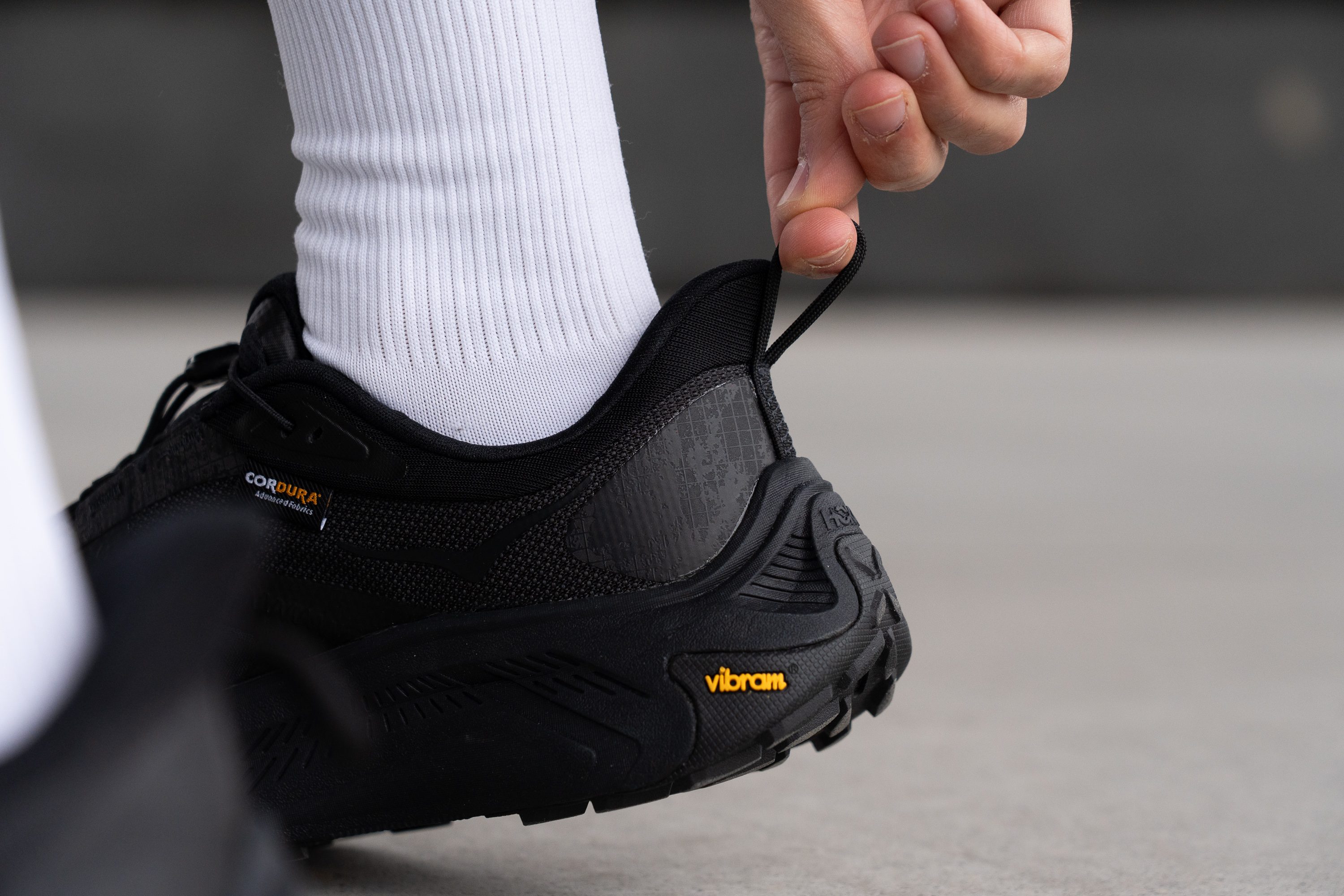 HOKA Transport 2 Heel tab