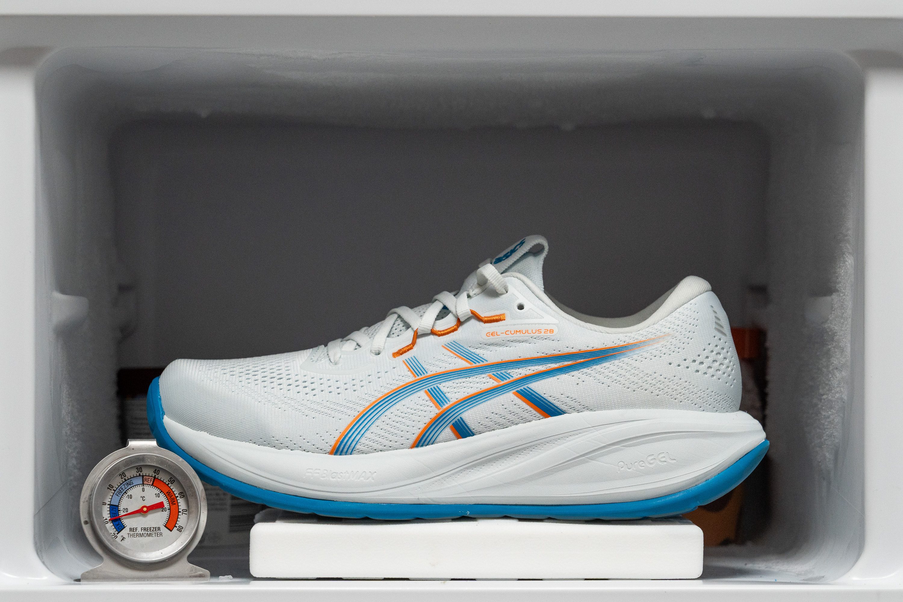 ASICS Gel Cumulus 28 Midsole softness in cold (%)