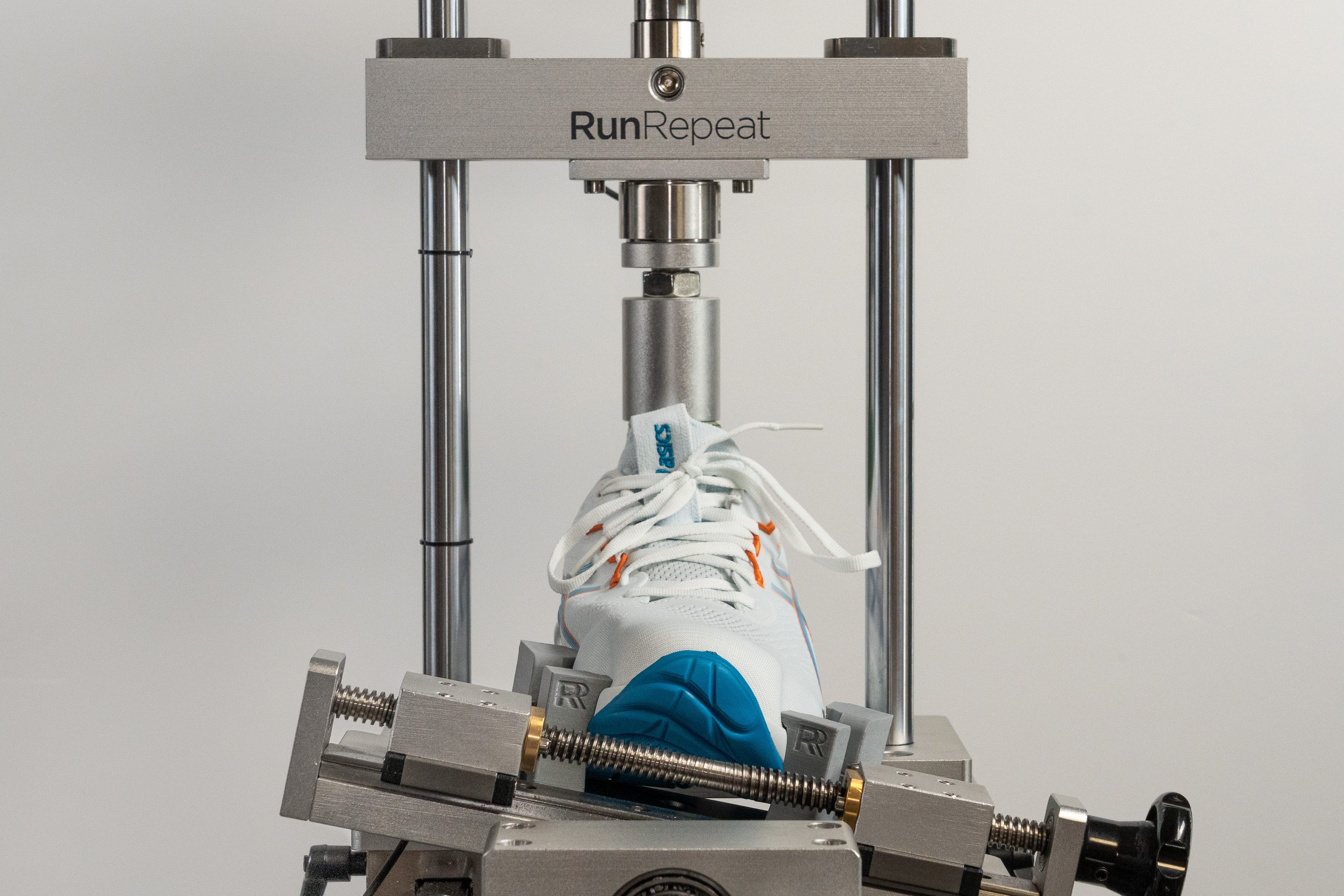 ASICS Gel Cumulus 28 Torsional rigidity