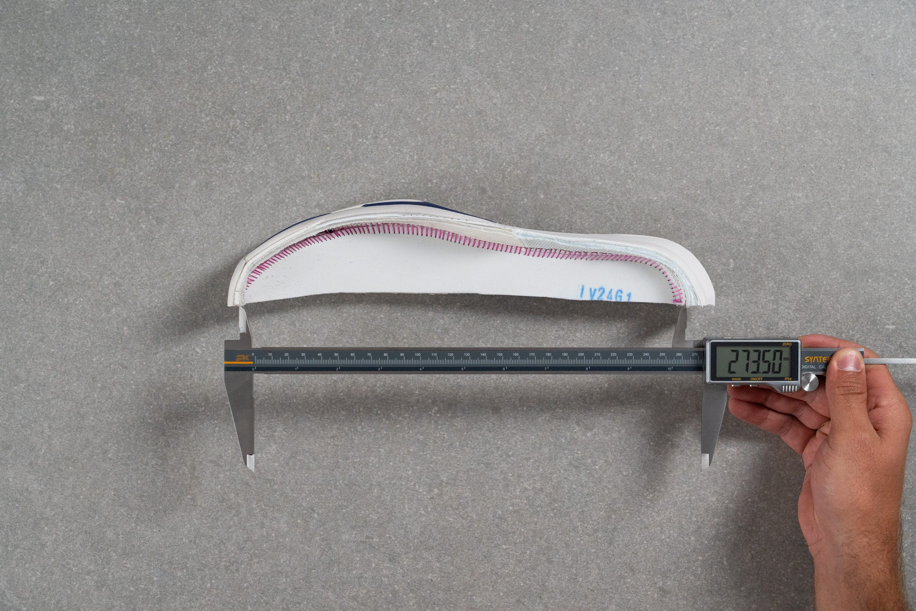 Babolat Jet Mach 4 Internal length