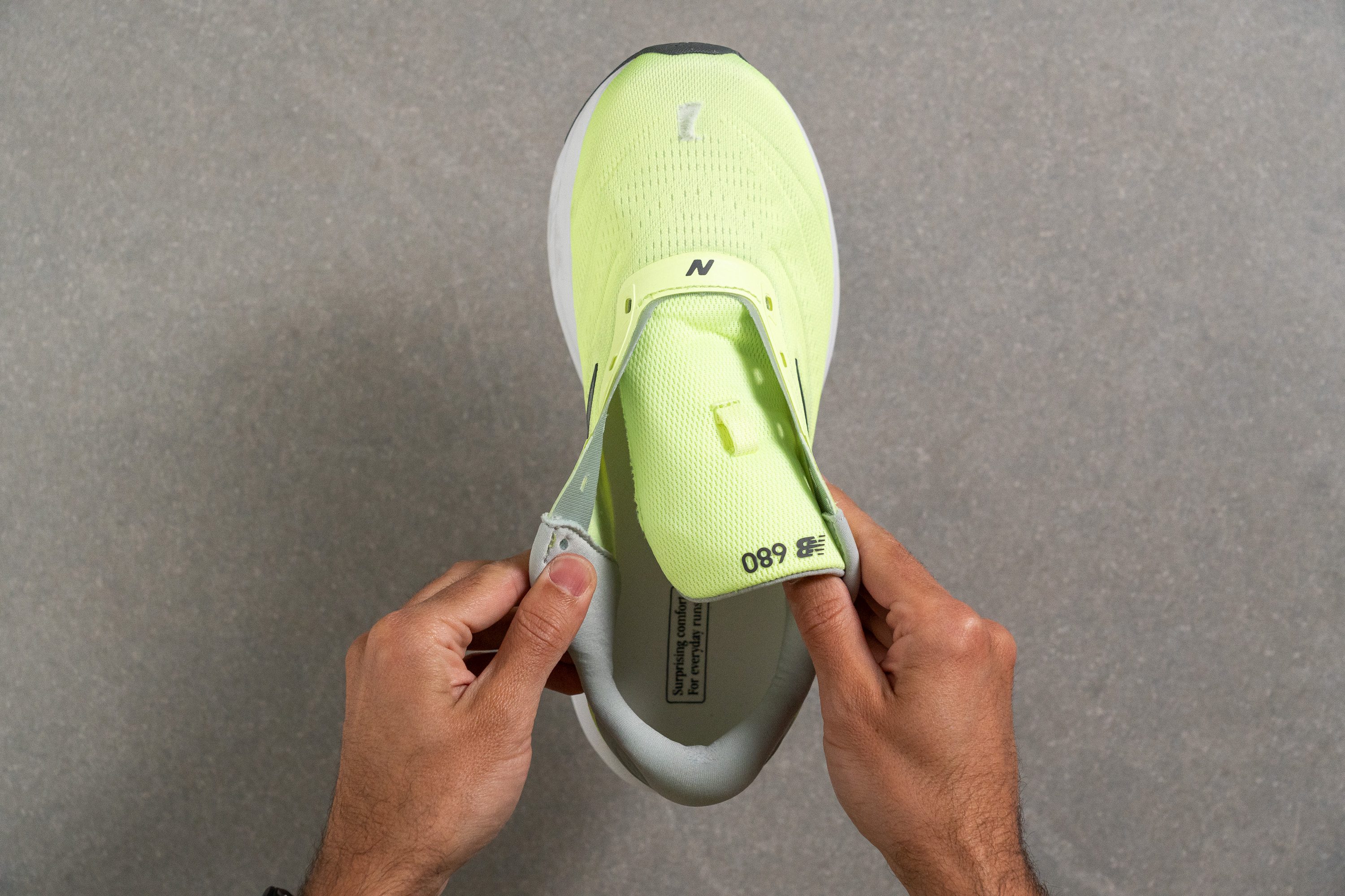New Balance Fresh Foam 680 v9 Tongue: gusset type