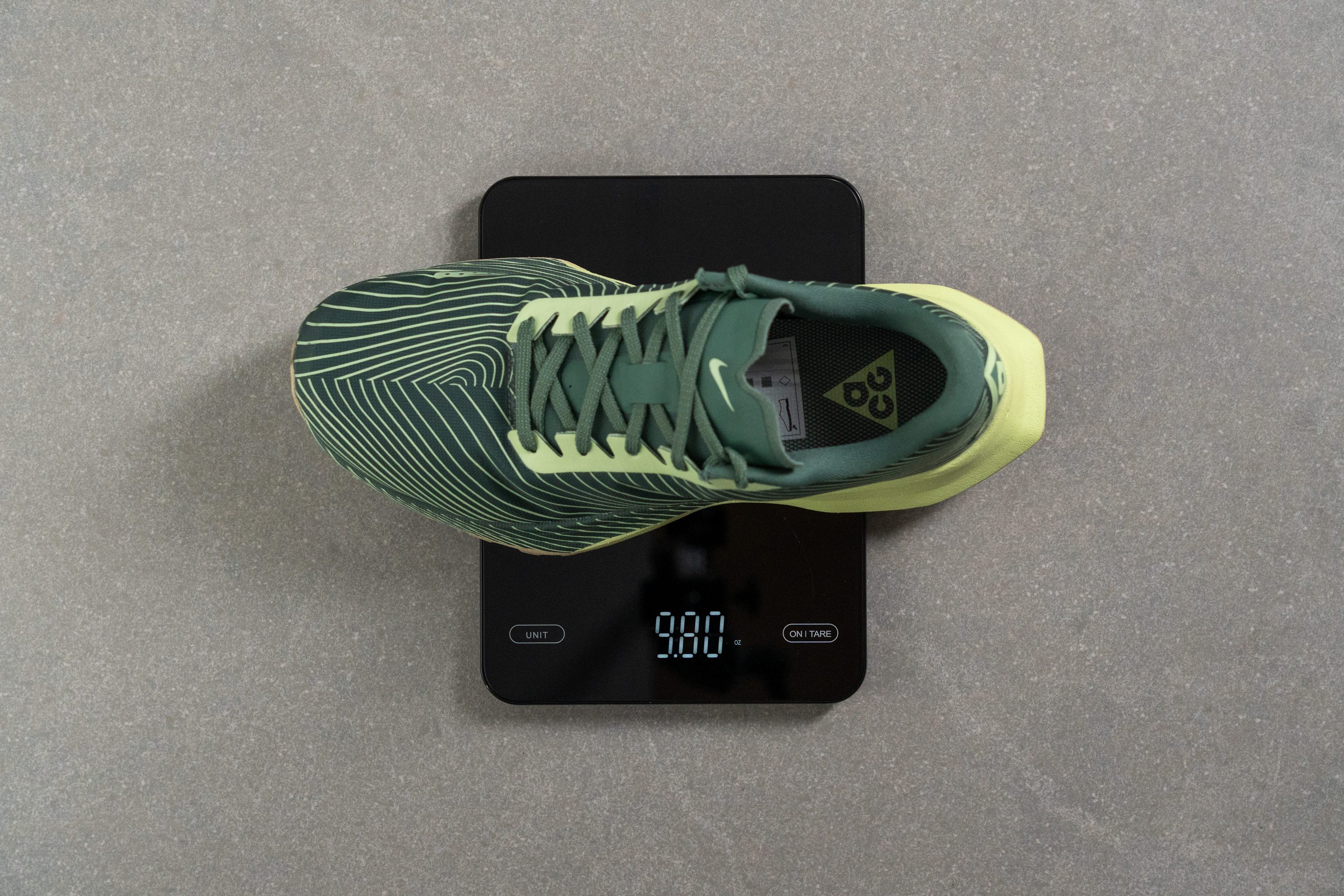 Nike ACG Ultrafly Trail Weight