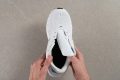 Nike Flex Train Tongue: gusset type