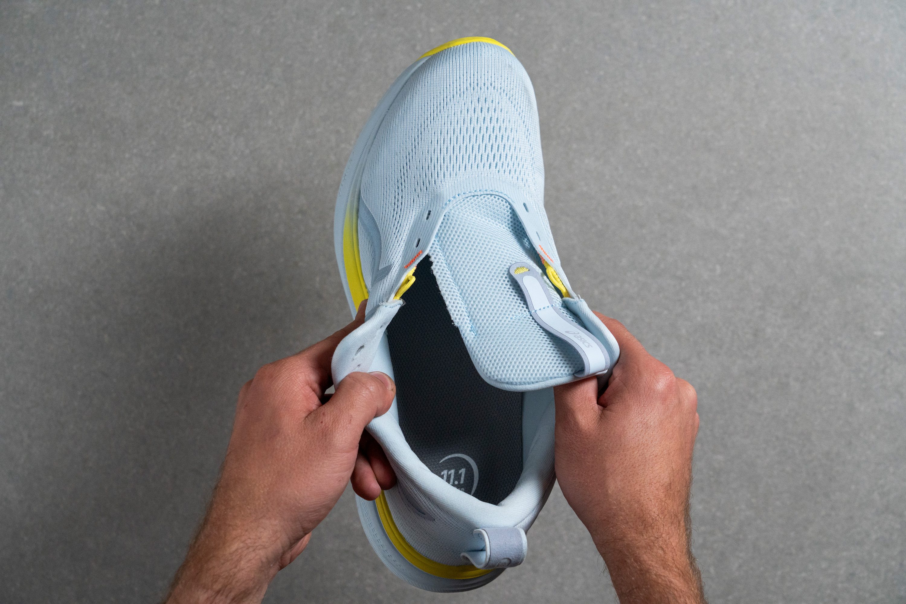 ASICS Gel Pulse 17 Tongue: gusset type