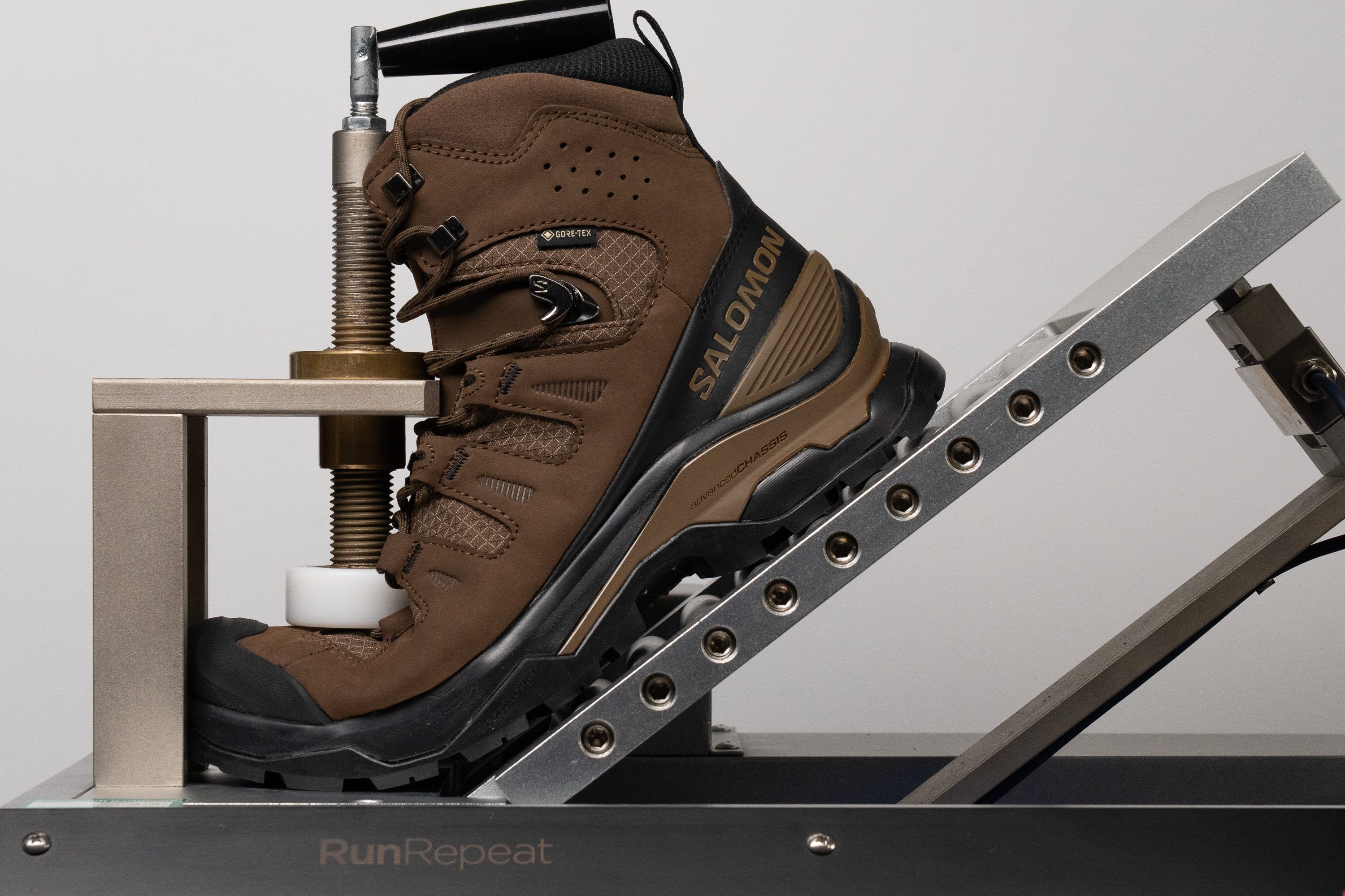 Salomon Quest 5 GTX Flexibility / Stiffness