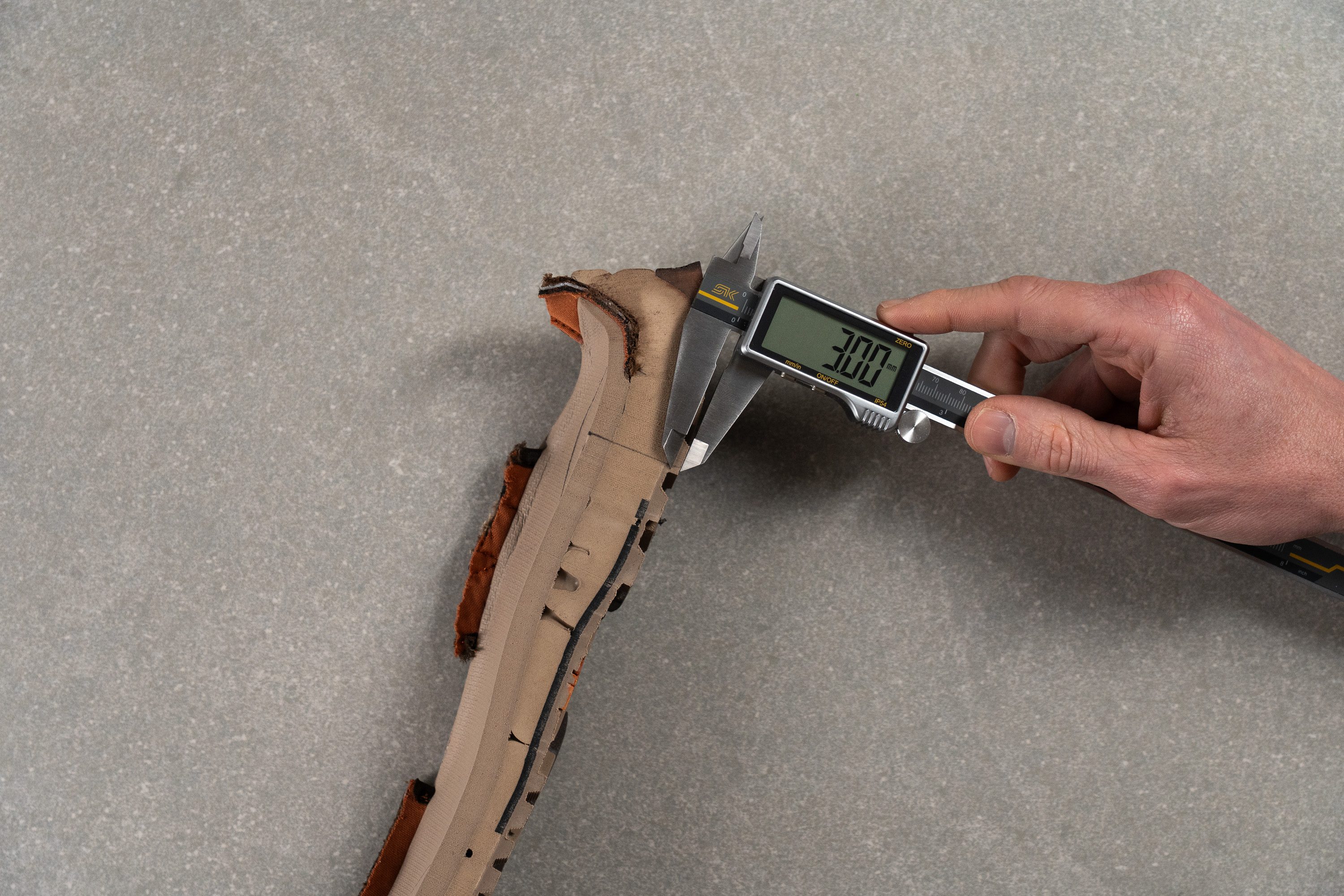 Teva Hurricane XLT3 Closed Toe Lug depth