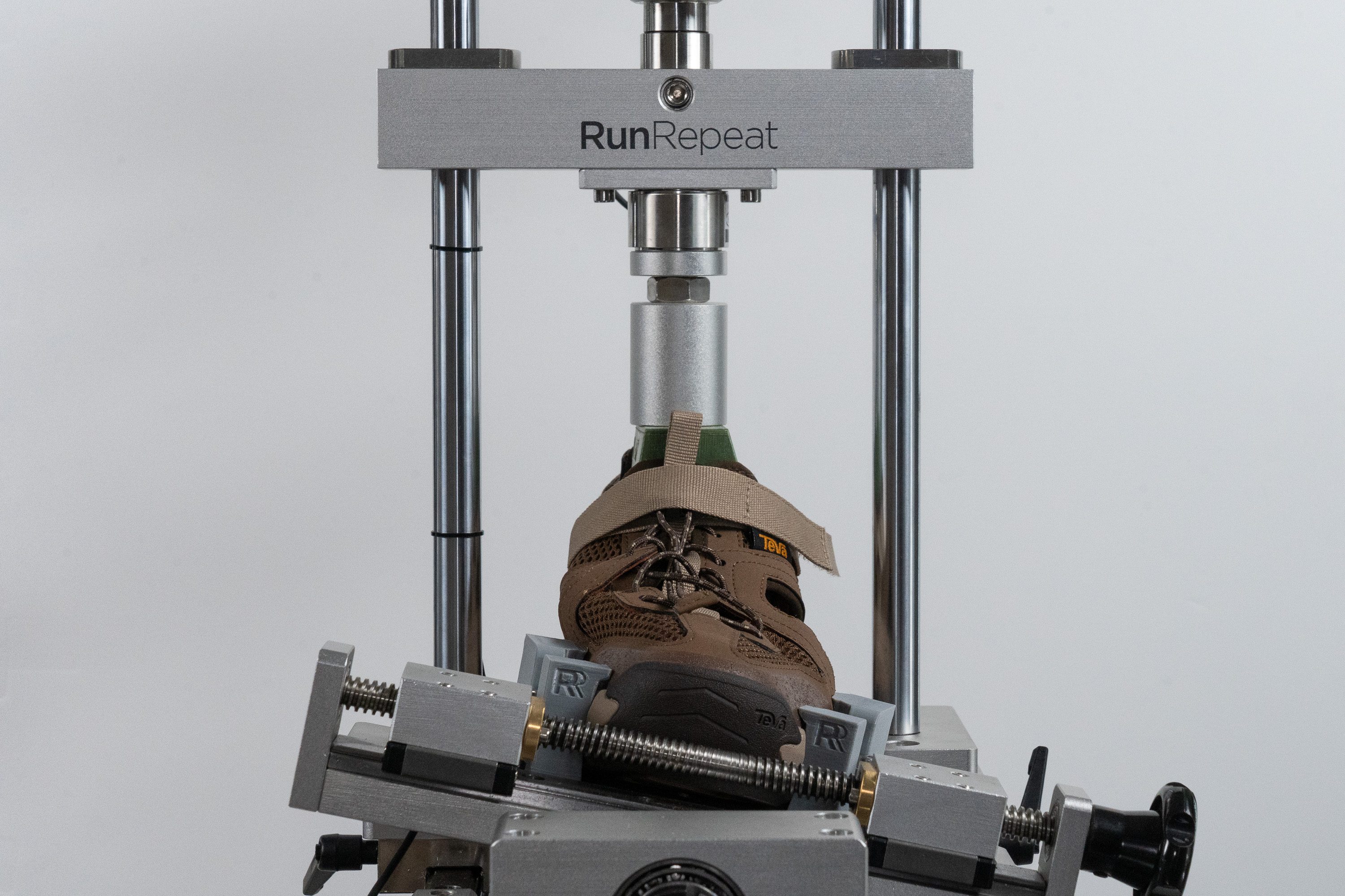 Teva Hurricane XLT3 Closed Toe Torsional rigidity