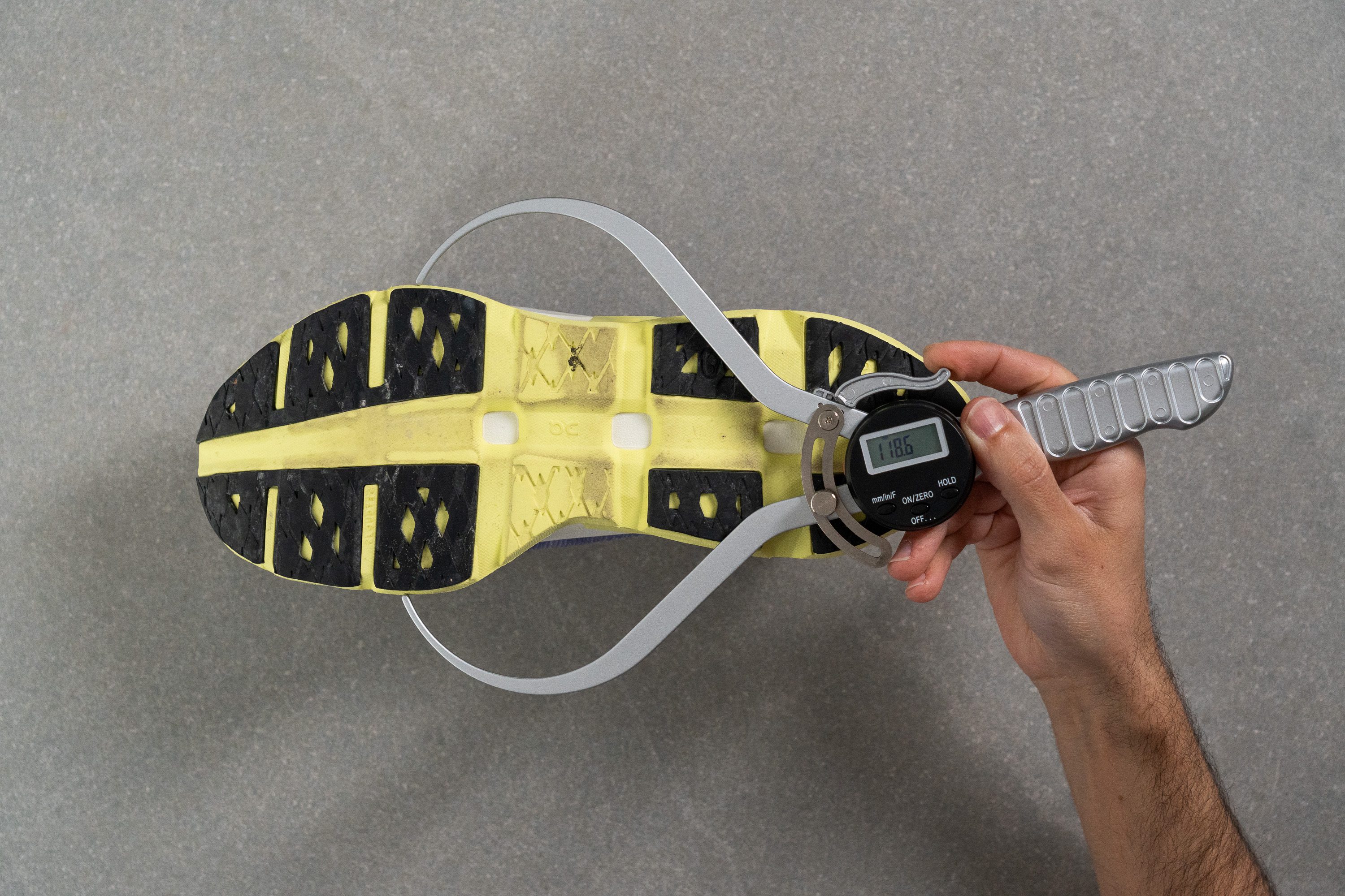 On Cloudmonster 3 Hyper Midsole width - forefoot