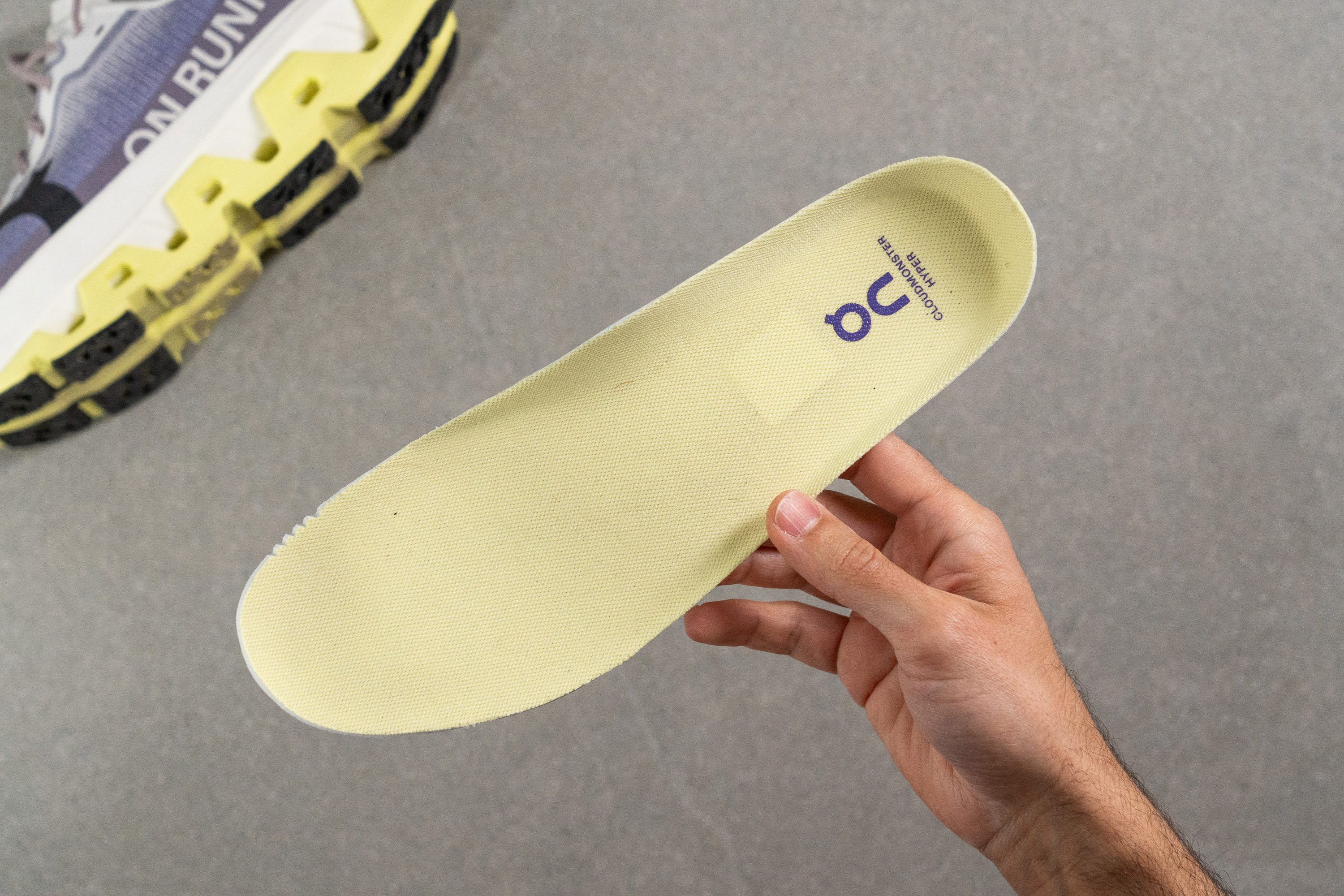 On Cloudmonster 3 Hyper Removable insole