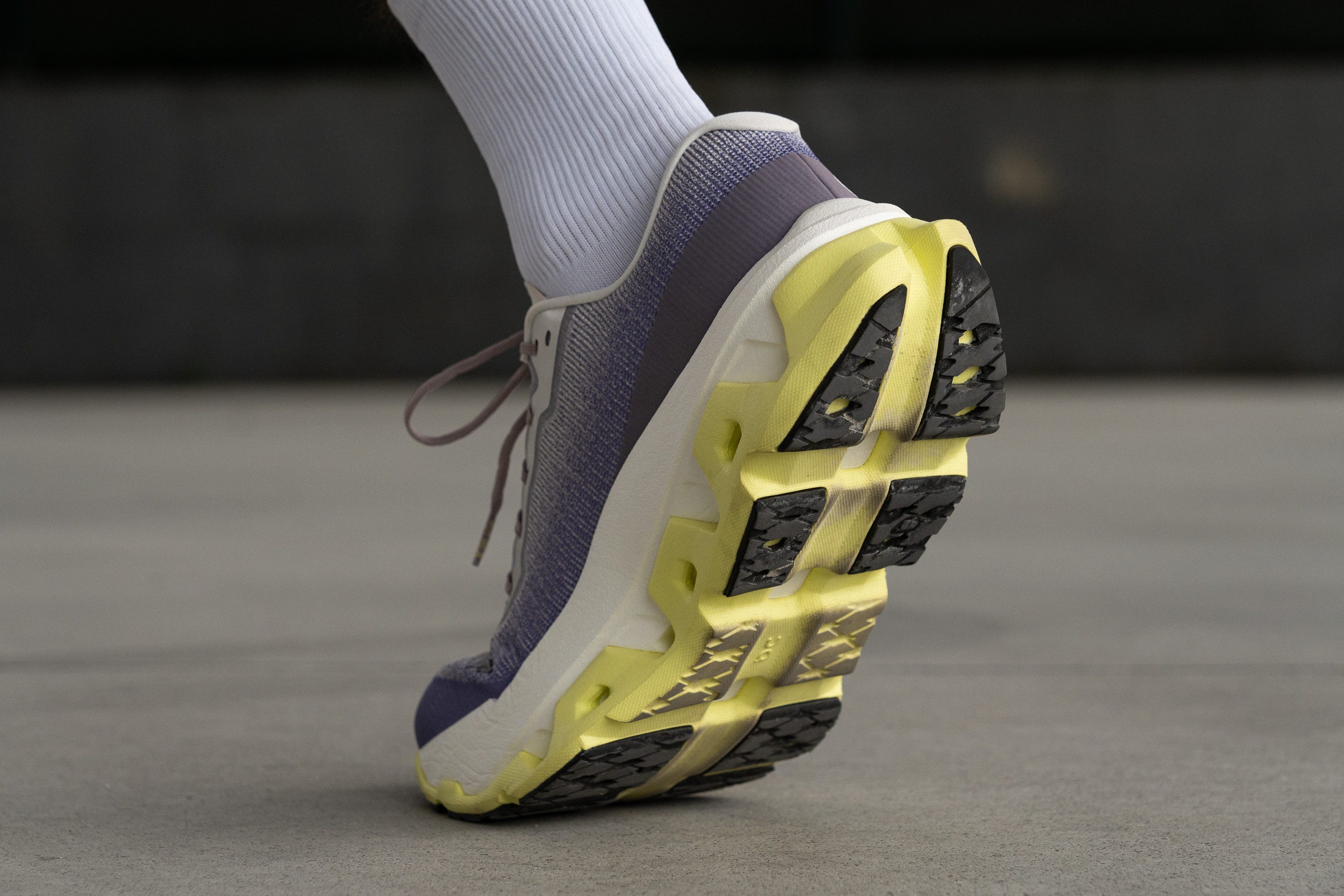 On Cloudmonster 3 Hyper rubber