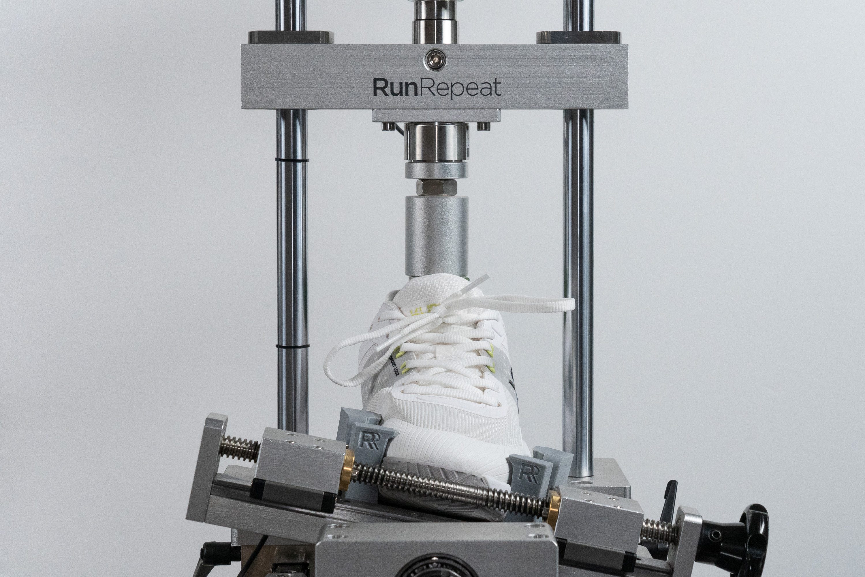 KURU Velocity Torsional rigidity