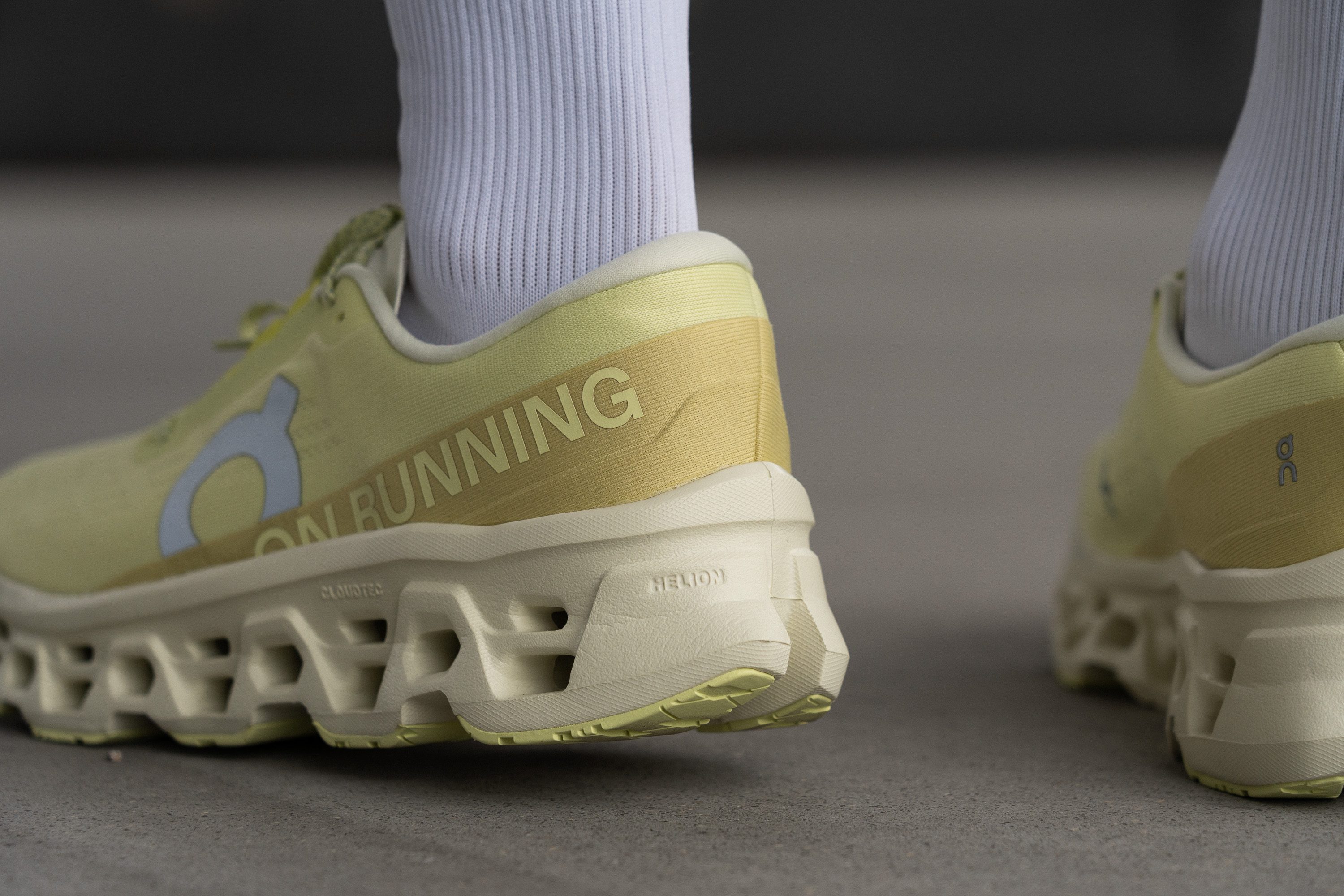 On Cloudmonster 3 Heel tab