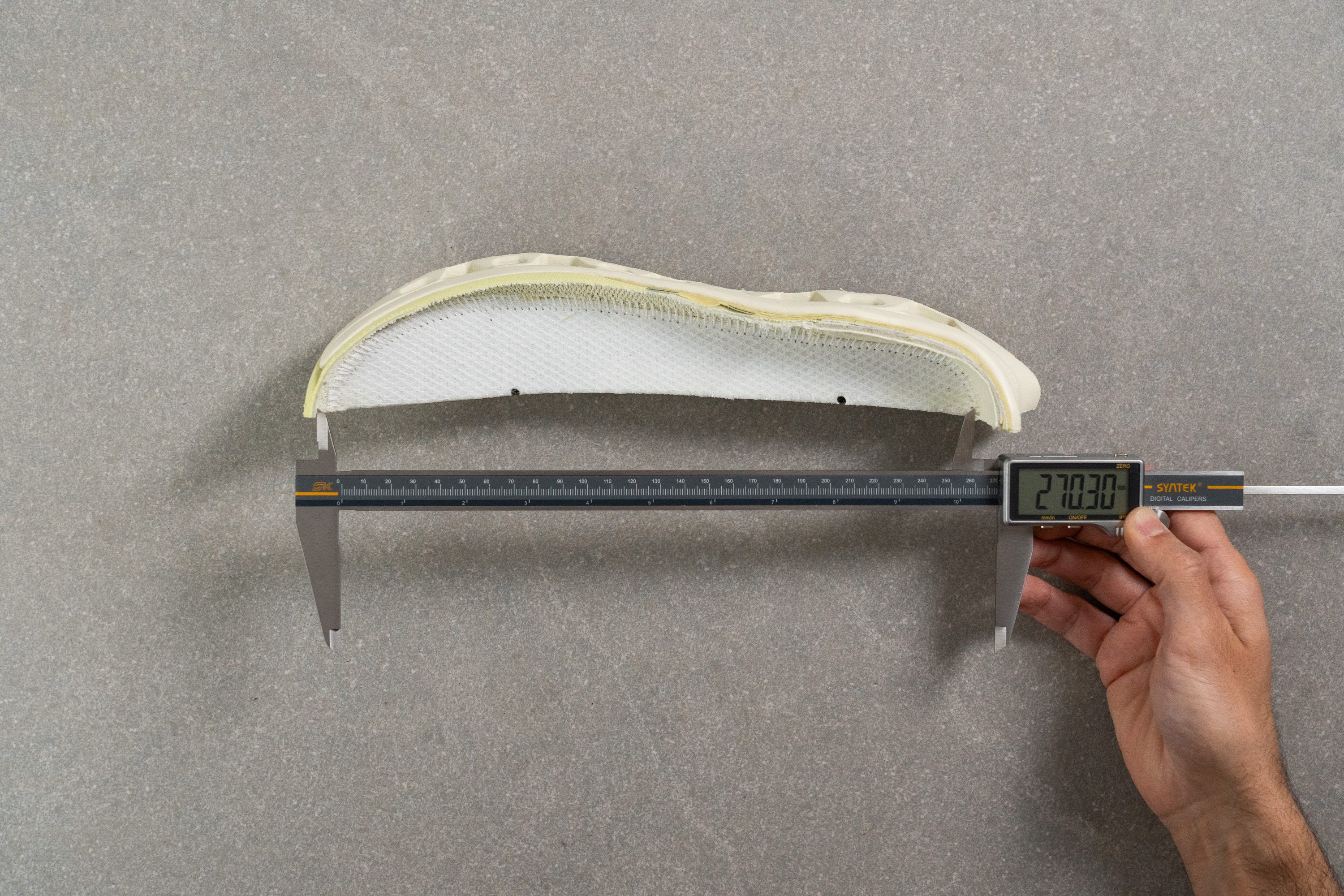 On Cloudmonster 3 Internal length