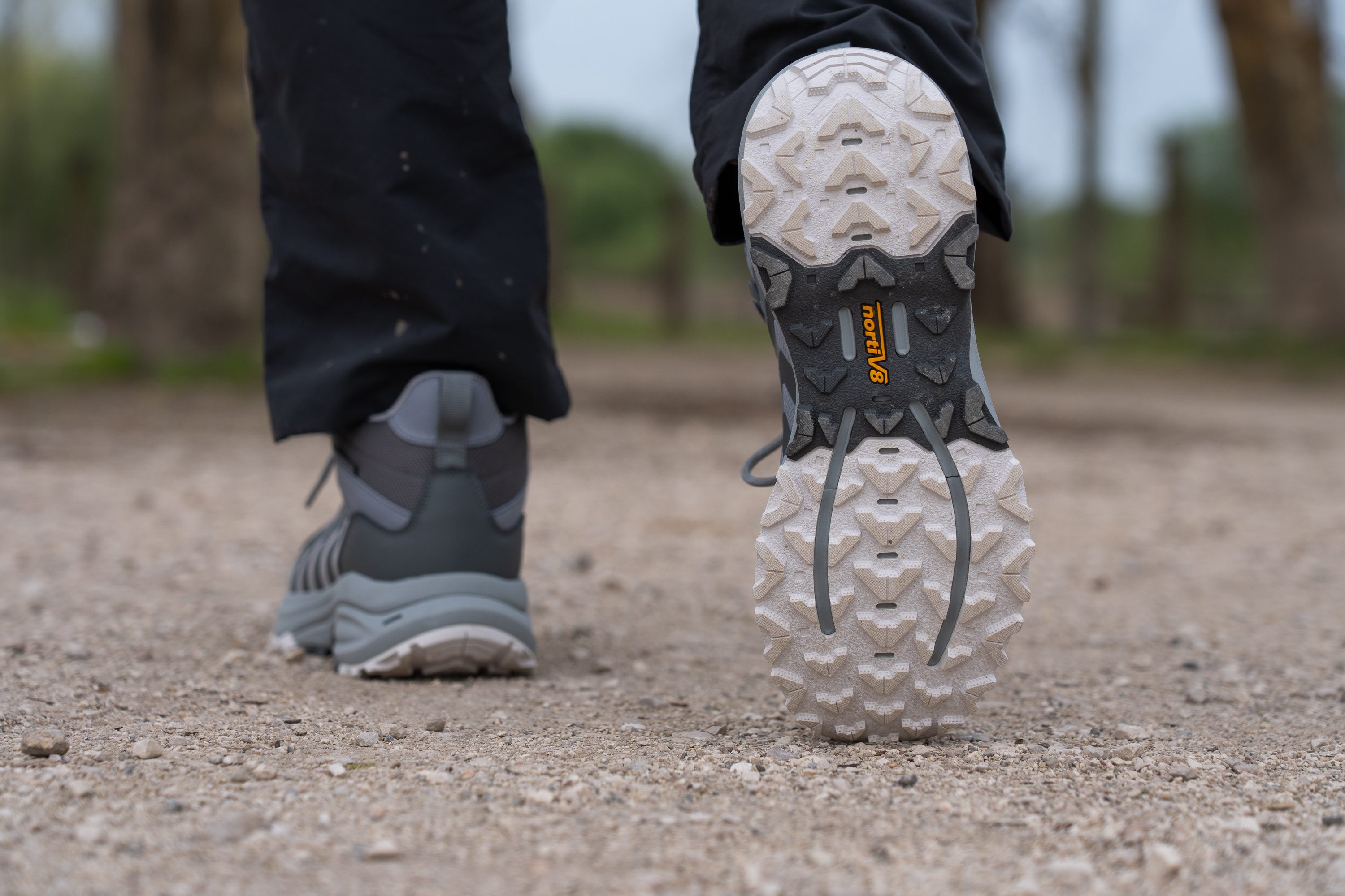 NORTIV 8 DualStride Armadillo FieldLite Mid WaterproofPRO Outsole design