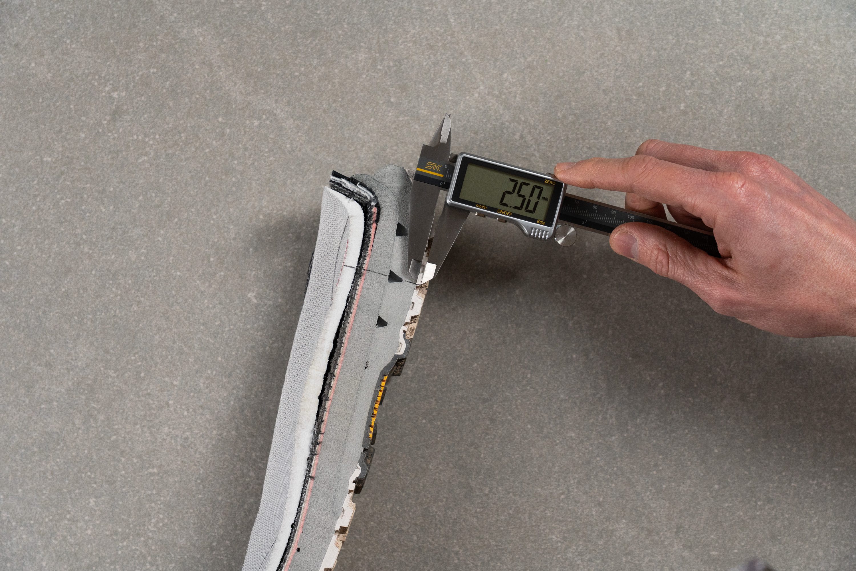 NORTIV 8 DualStride Armadillo FieldLite Mid WaterproofPRO Outsole thickness