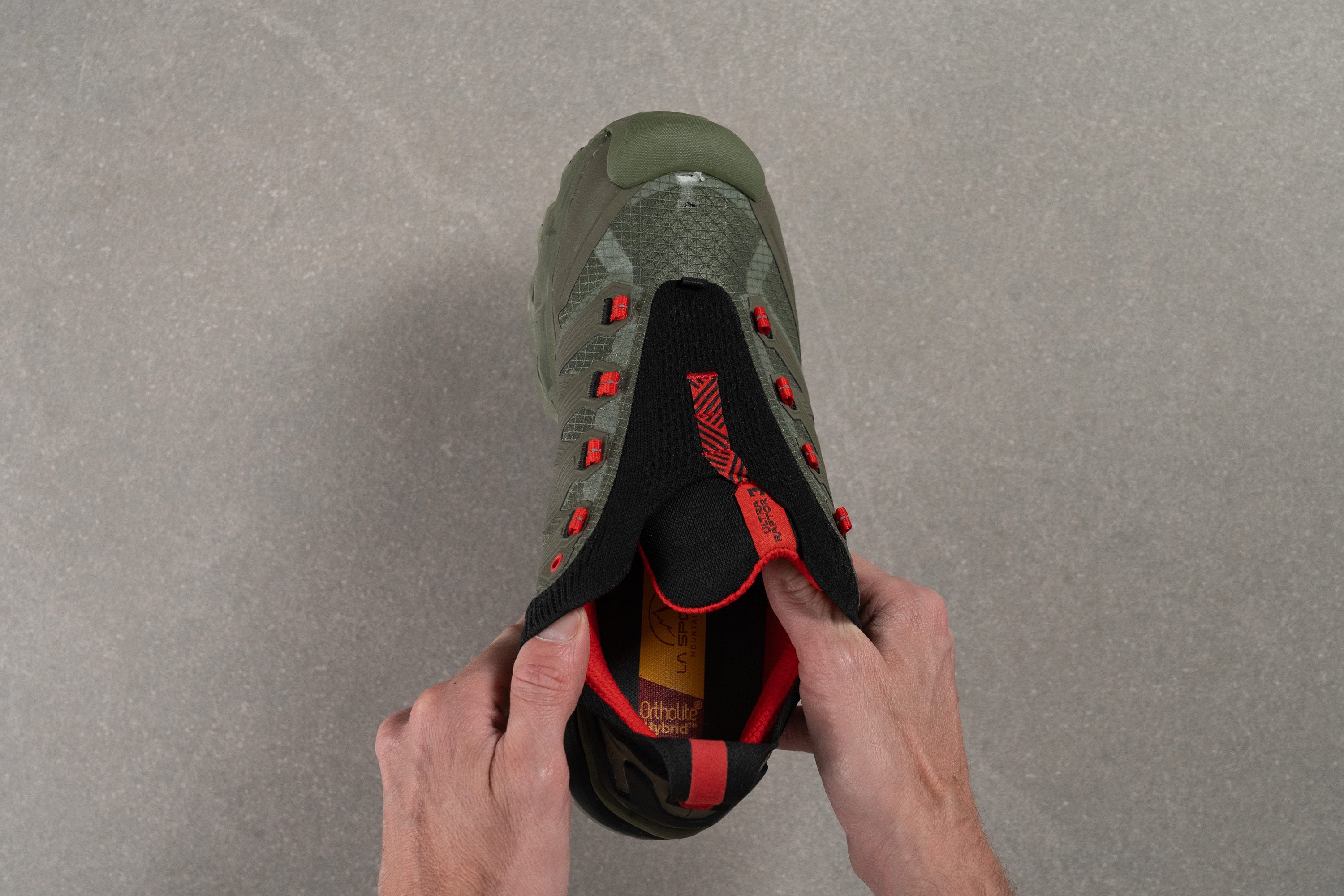 La Sportiva Ultra Raptor 3 Tongue: gusset type