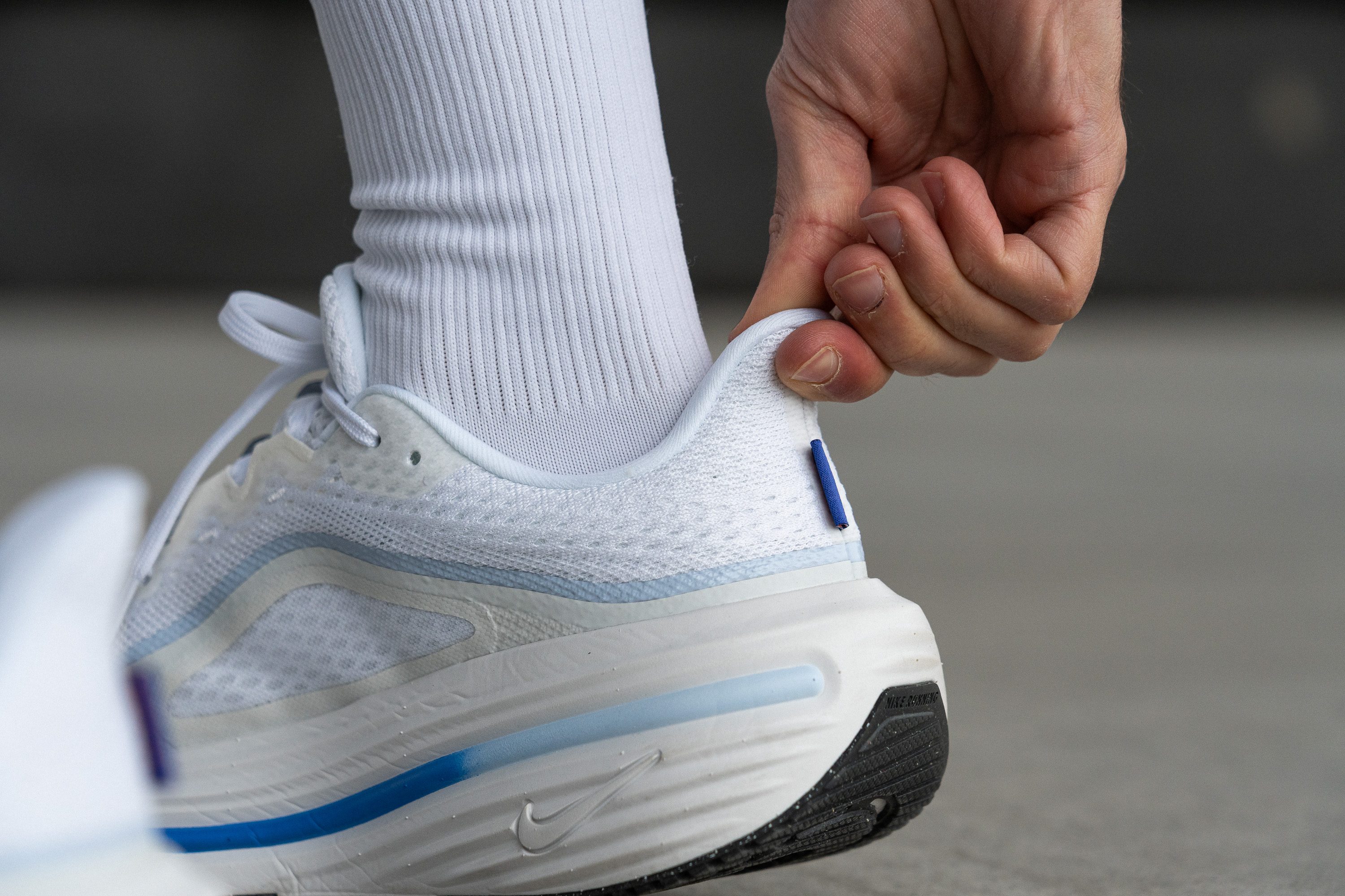 Nike Winflo 12 Heel tab