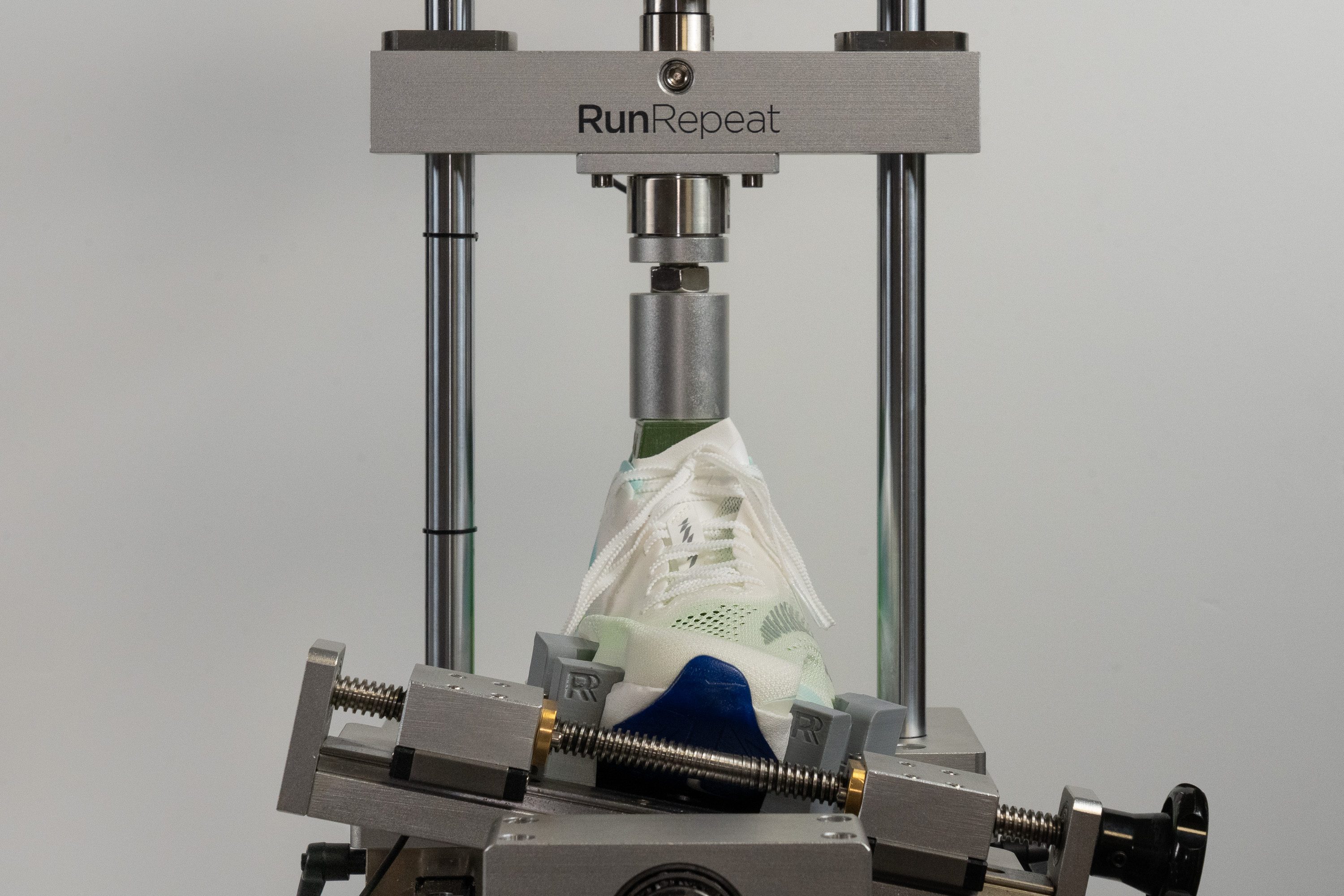 ANTA Mach 6 Pro Torsional rigidity
