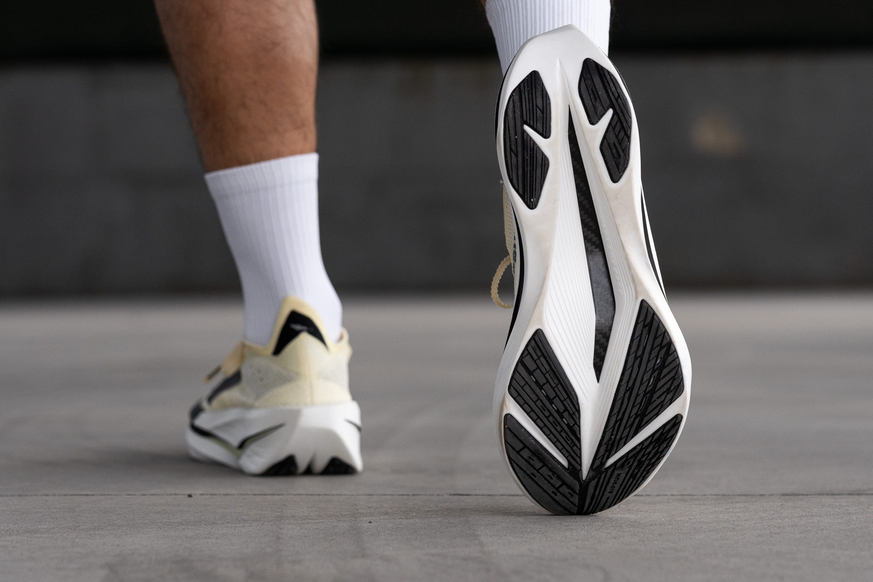 KIPRUN Kipstorm Elite Outsole design