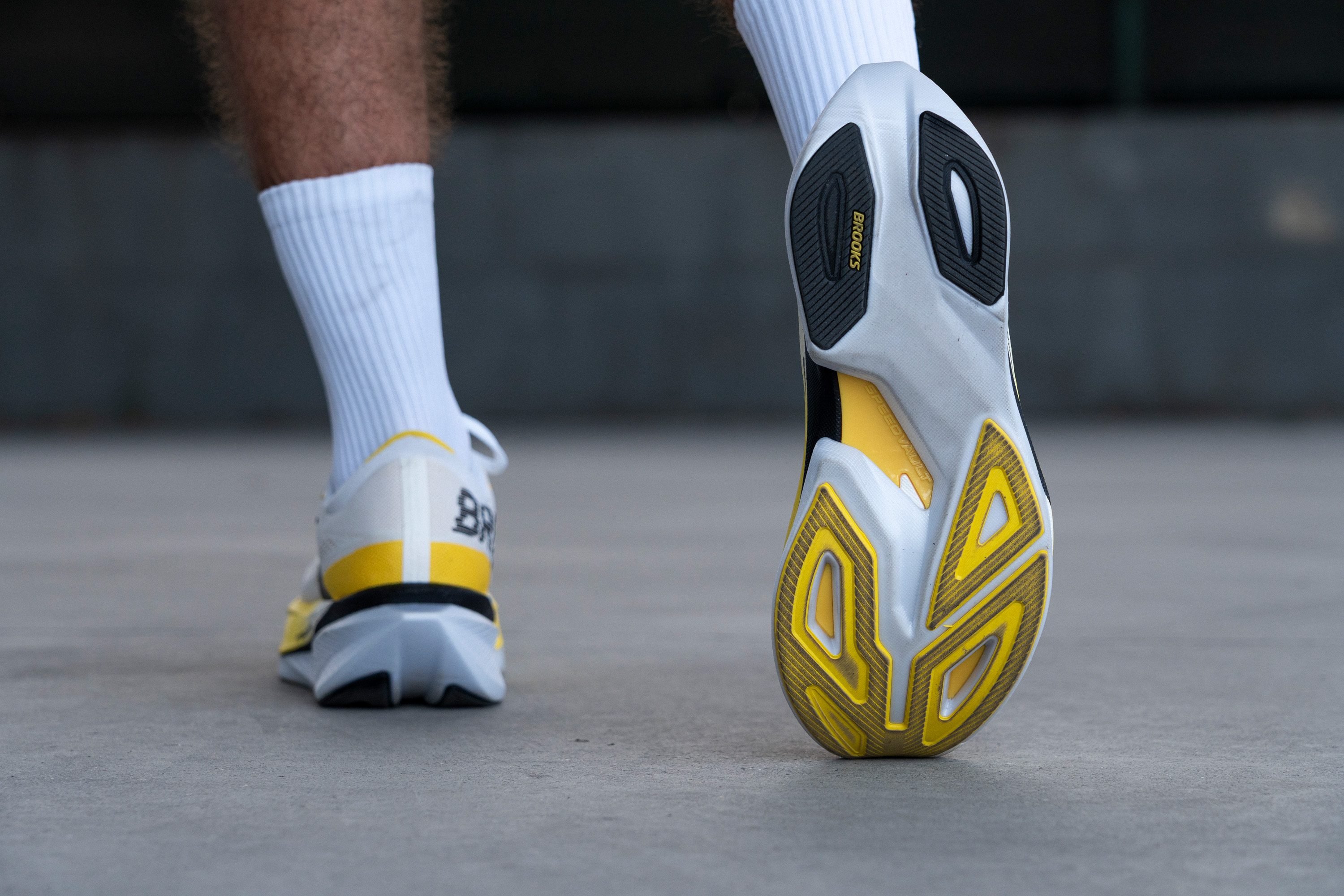 Brooks Hyperion Max 4 Outsole design
