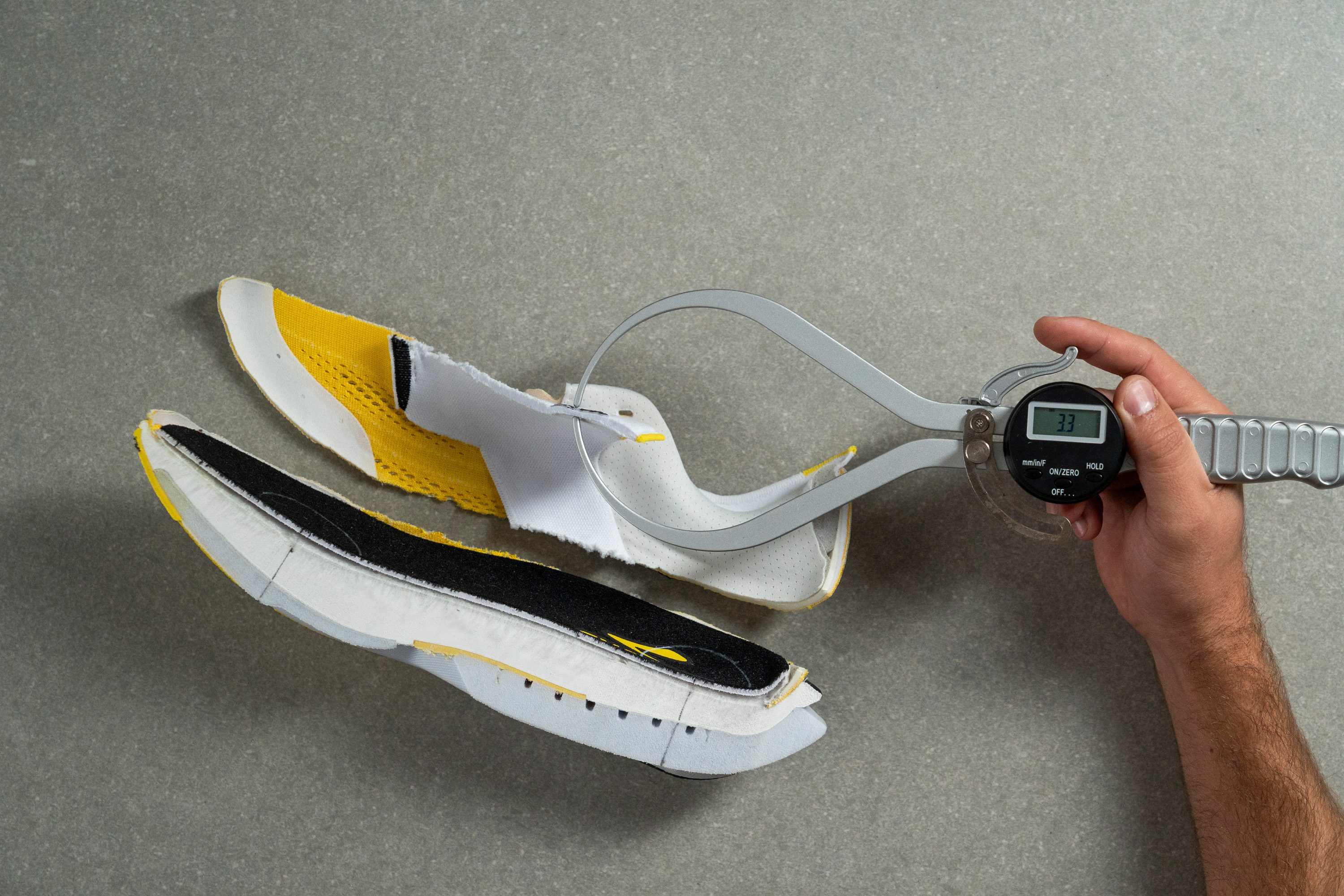 Brooks Hyperion Max 4 Tongue padding