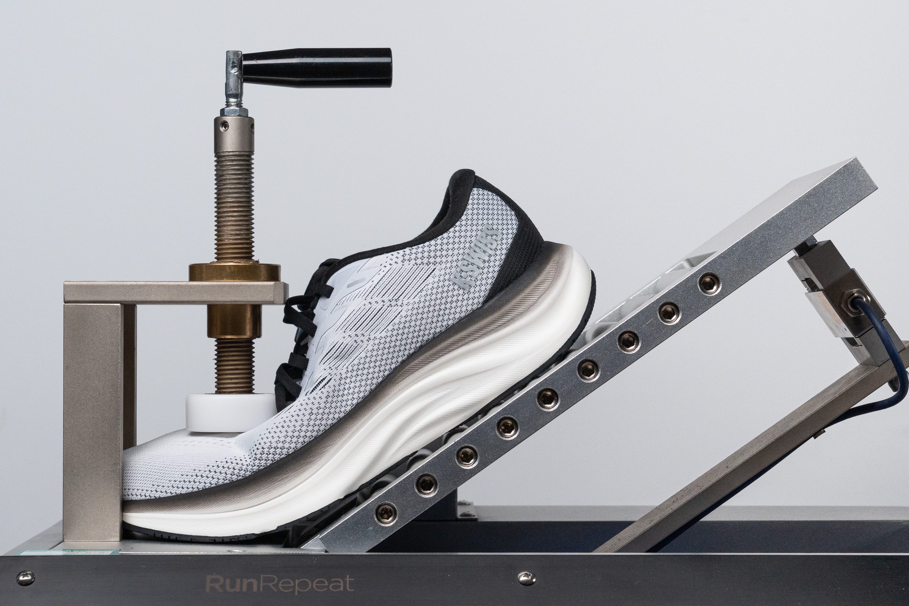 K-Swiss ShadX Flexibility / Stiffness