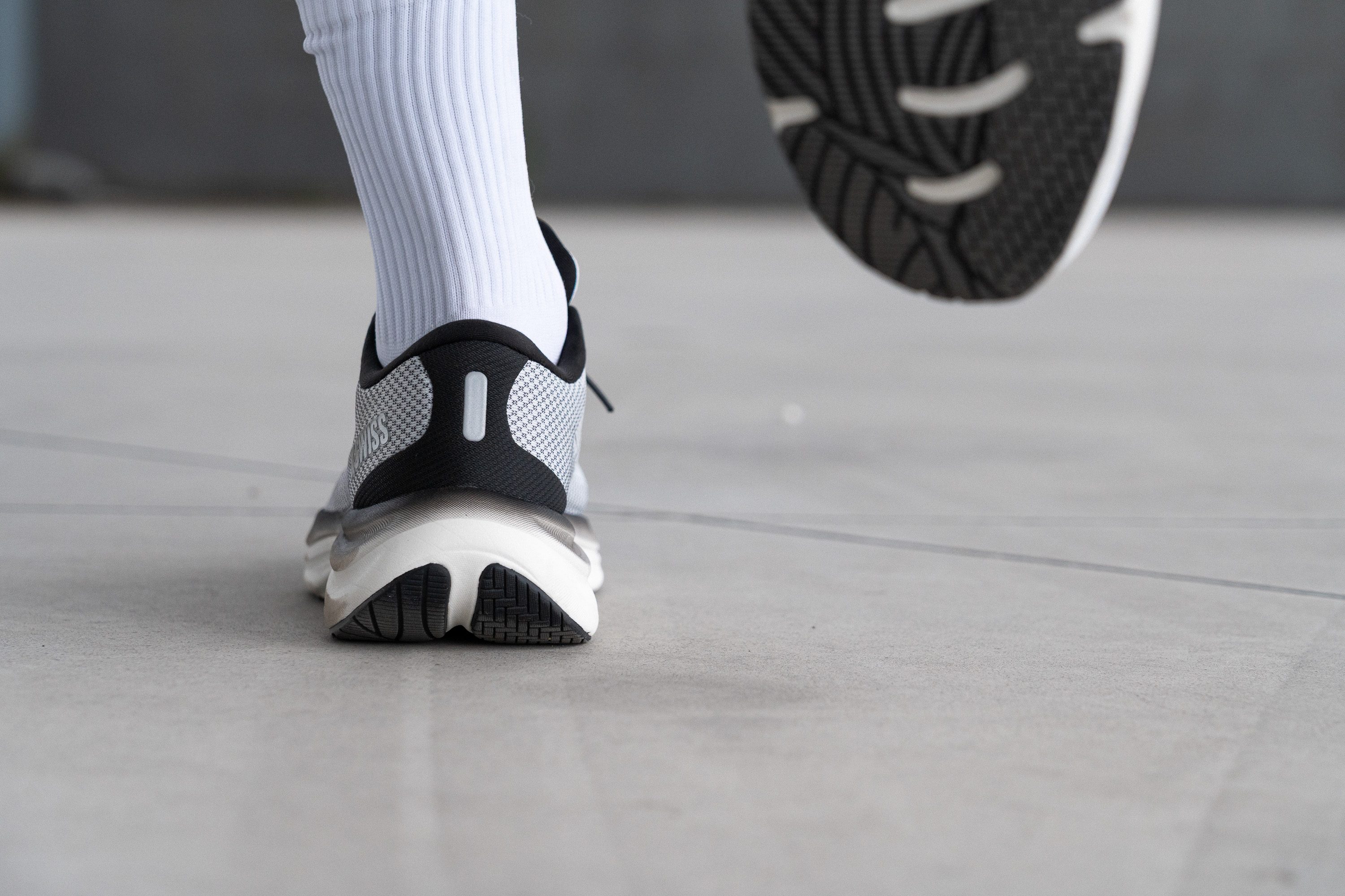 K-Swiss ShadX Heel tab
