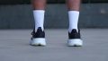 Brooks Ghost Max 4 Lateral stability test