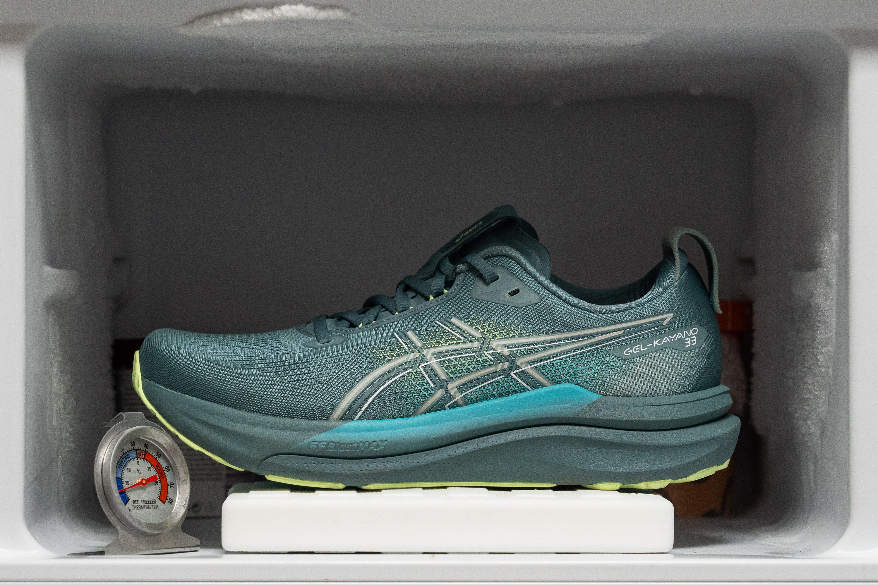 ASICS Gel Kayano 33 Midsole softness in cold (%)