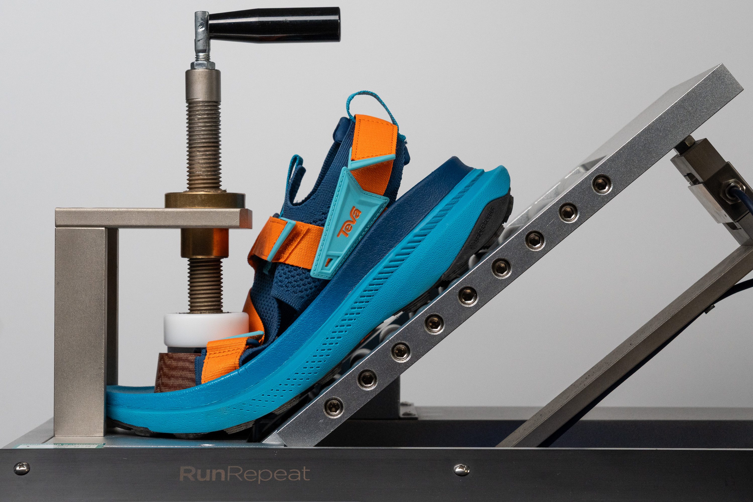Teva Aventrail Sandal Flexibility / Stiffness