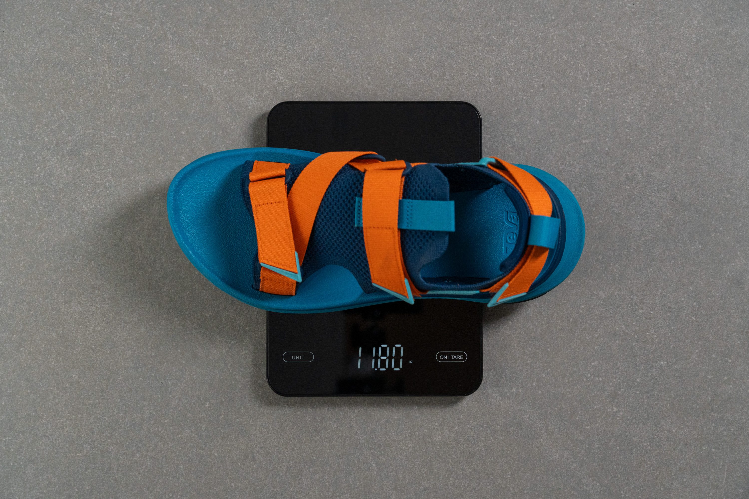 Teva Aventrail Sandal Weight