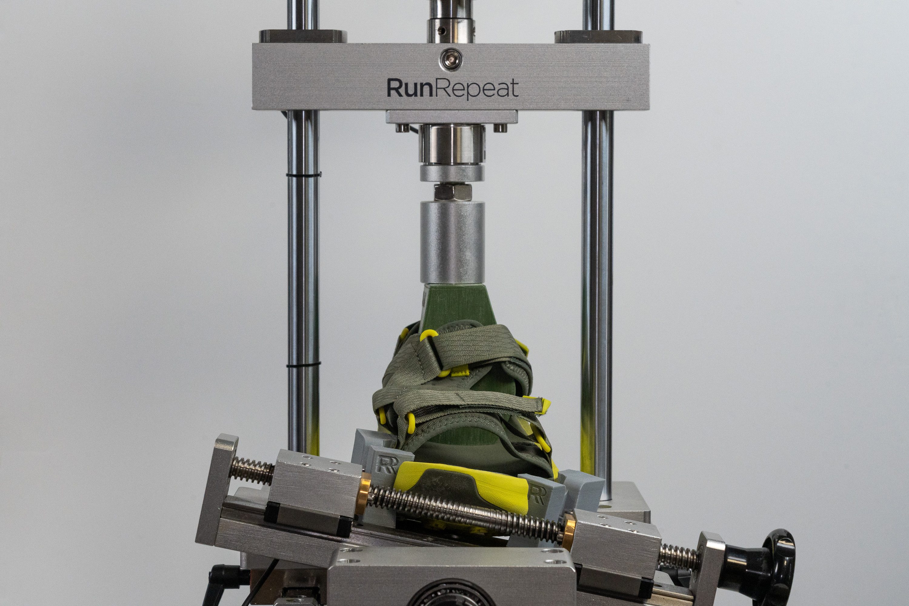 Teva Aventrail R2T Torsional rigidity