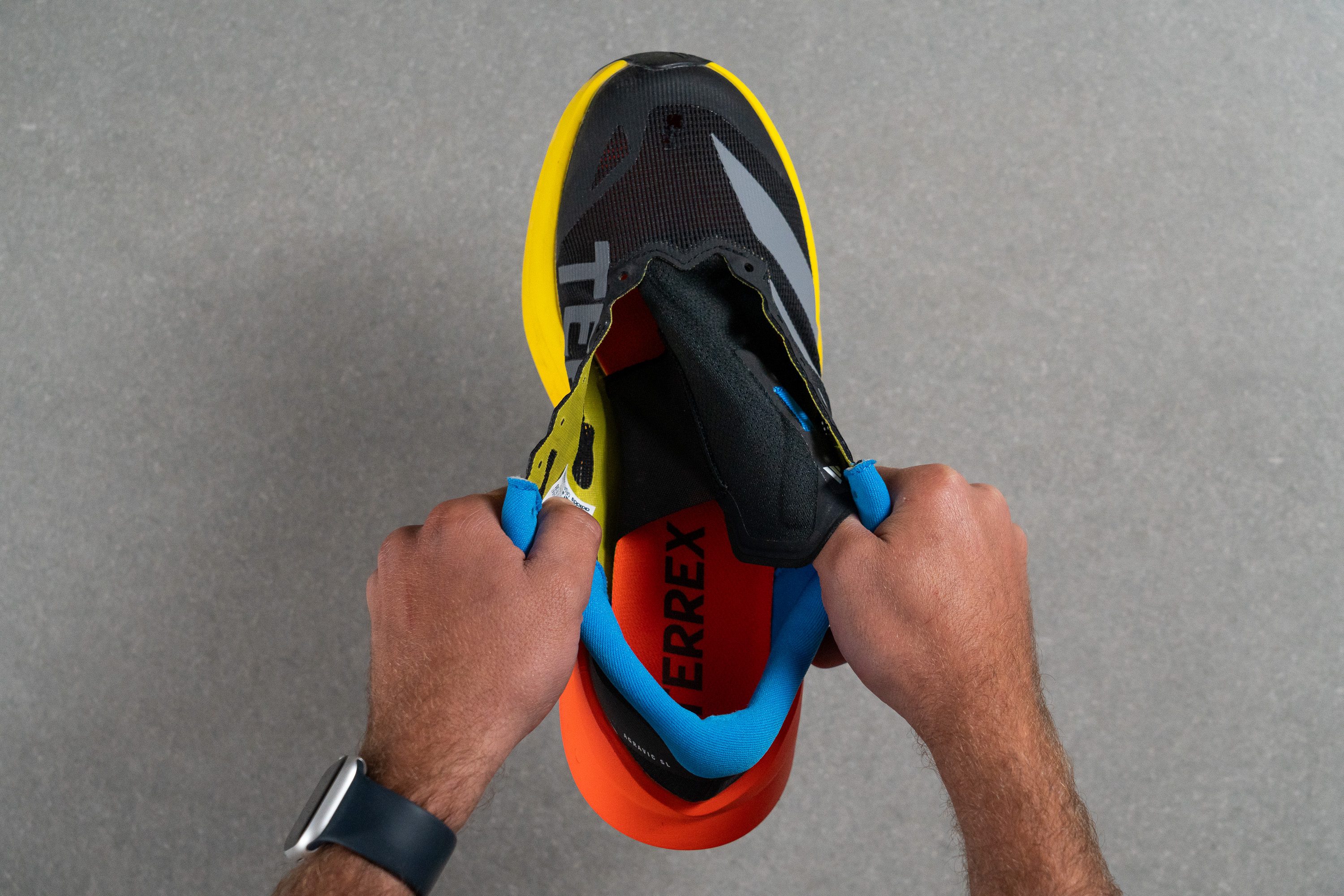 adidas Terrex Agravic SL Tongue: gusset type