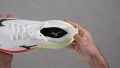 Mizuno Neo Vista 3 Heel counter stiffness