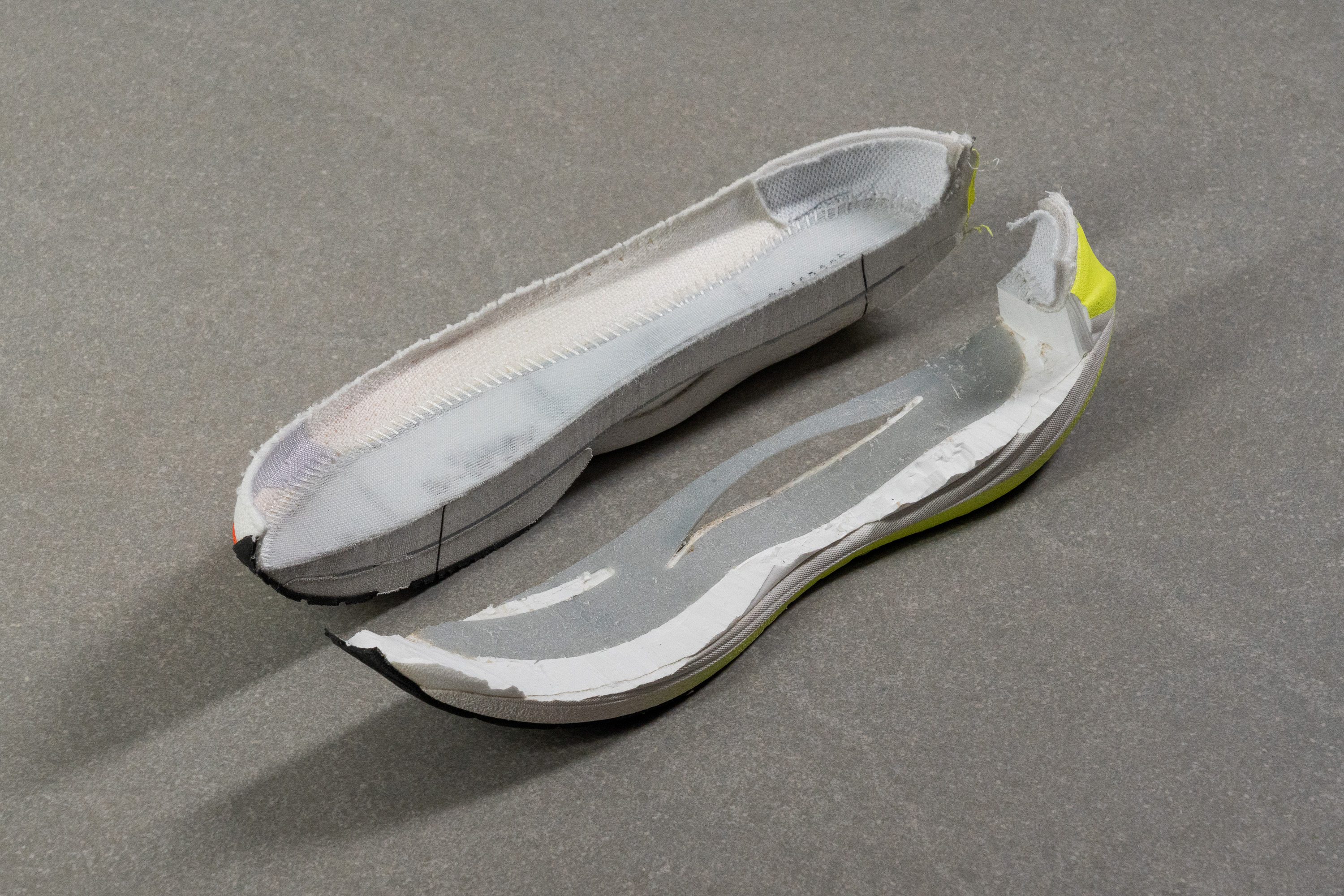 Mizuno Neo Vista 3 Plate