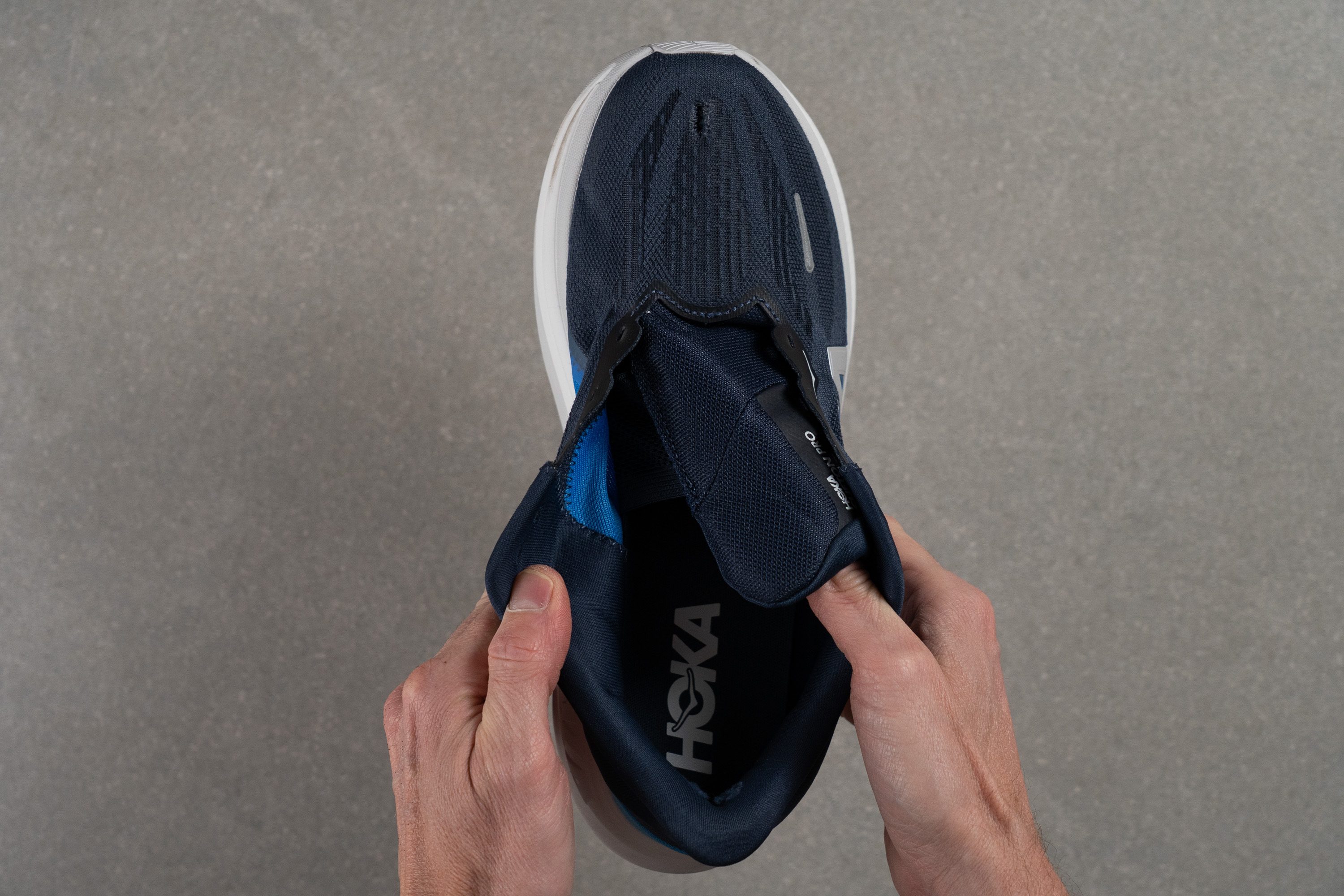 HOKA Clifton PRO Tongue: gusset type