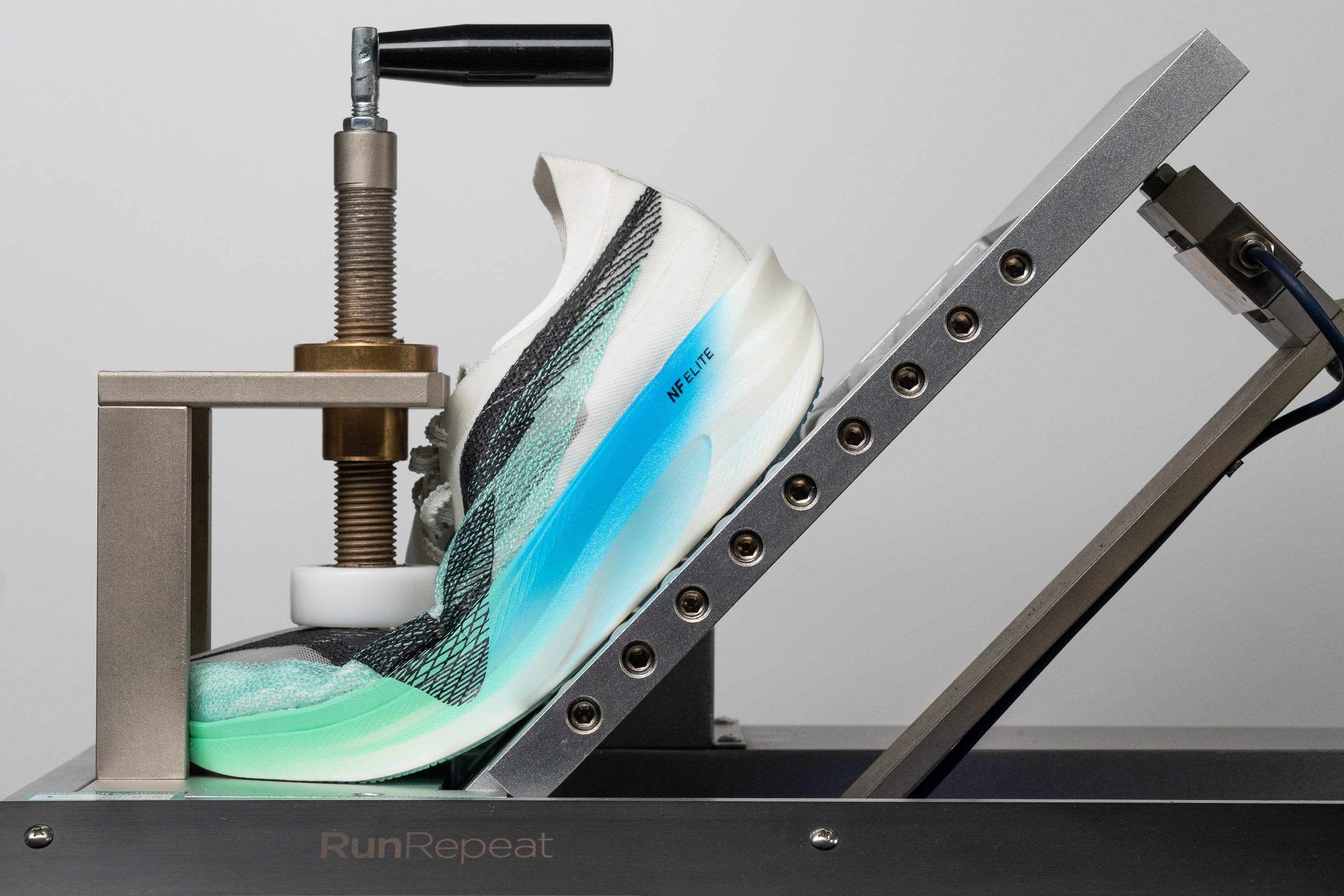 Ardiles Runergize Flexibility / Stiffness