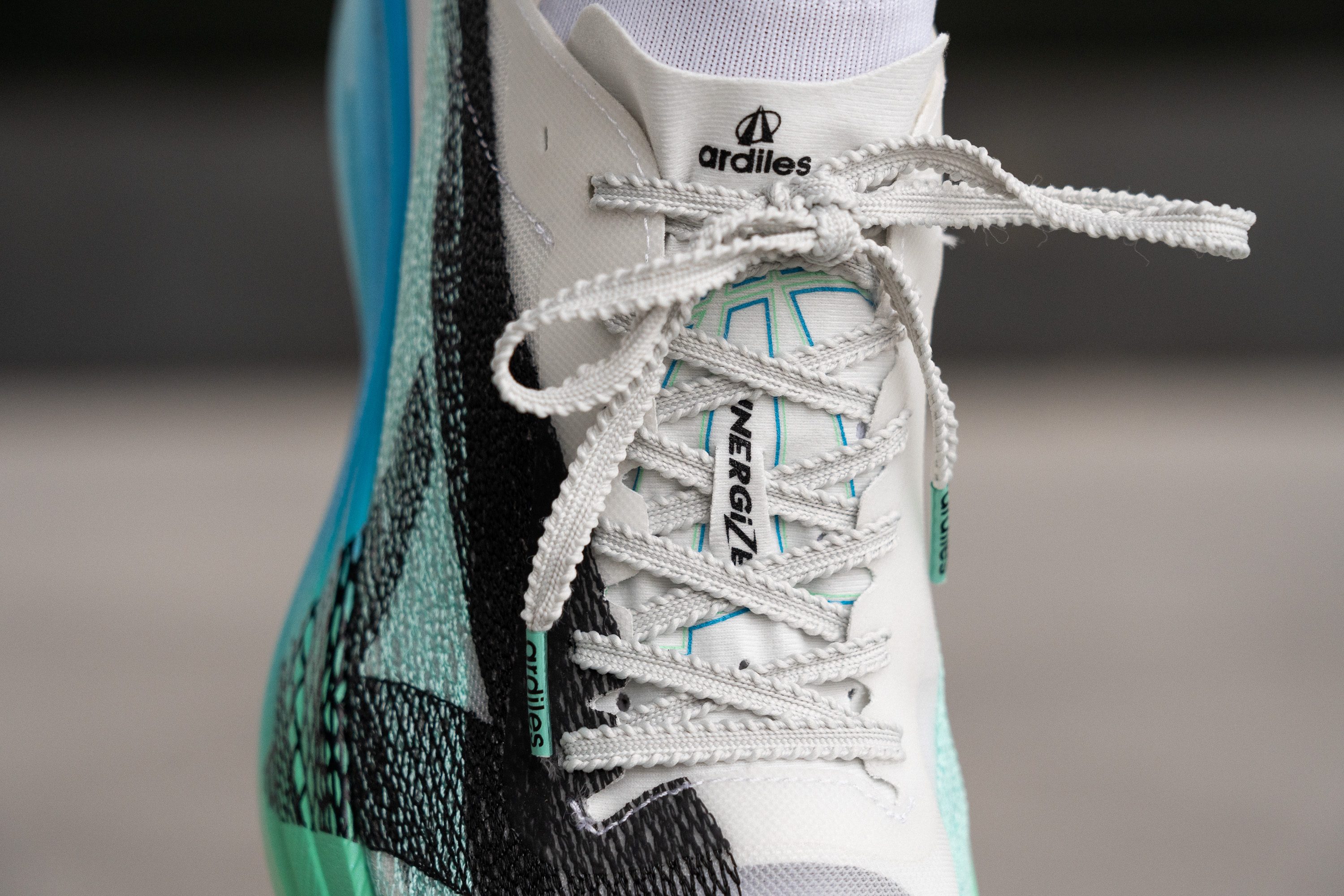 Ardiles Runergize laces